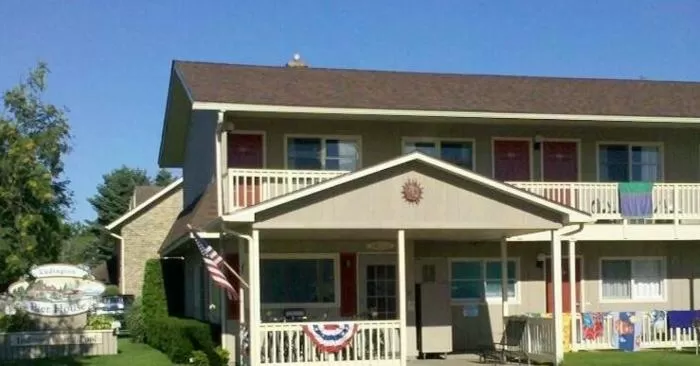 Ludington Pier House