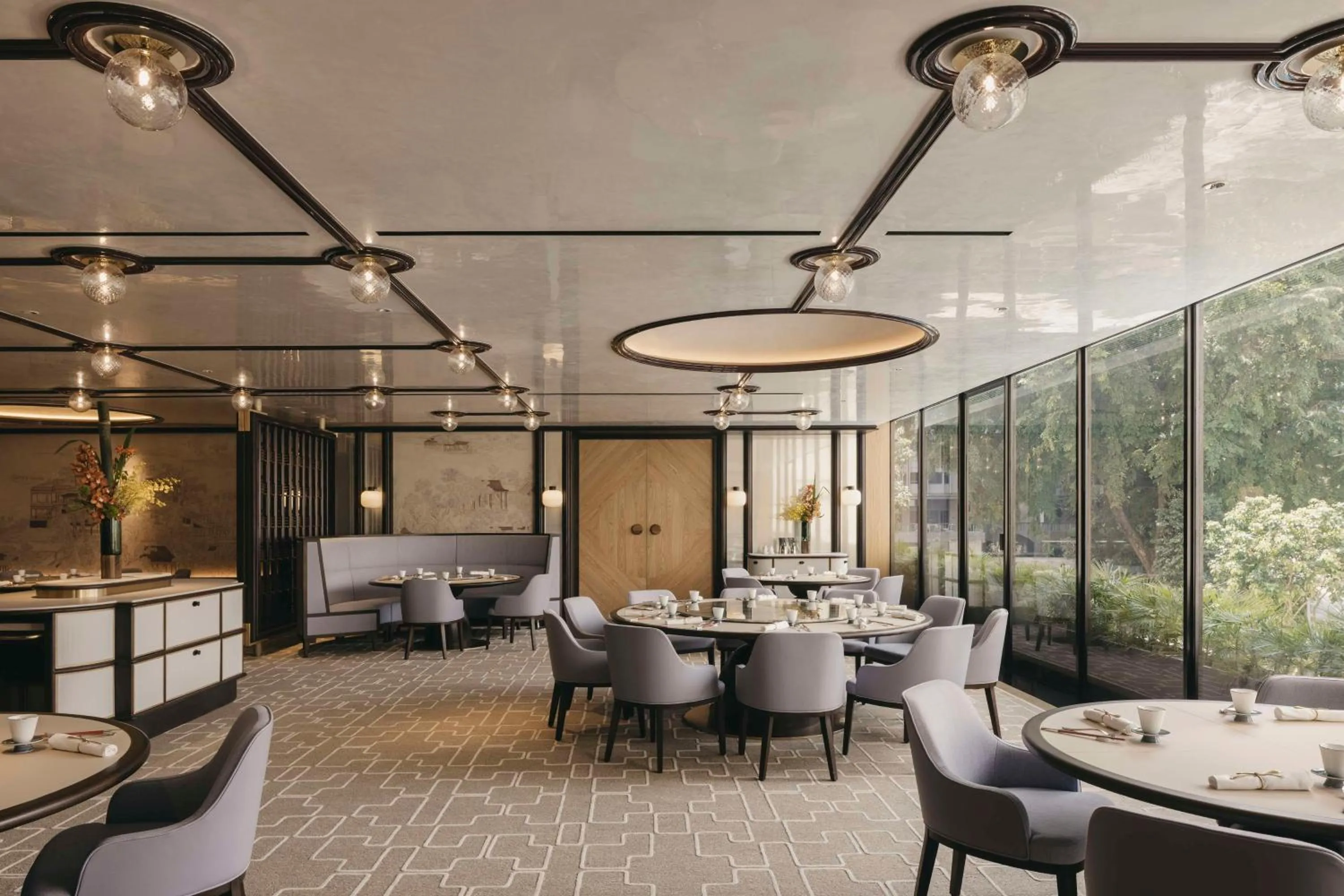 Restaurant/places to eat in Conrad Singapore Orchard