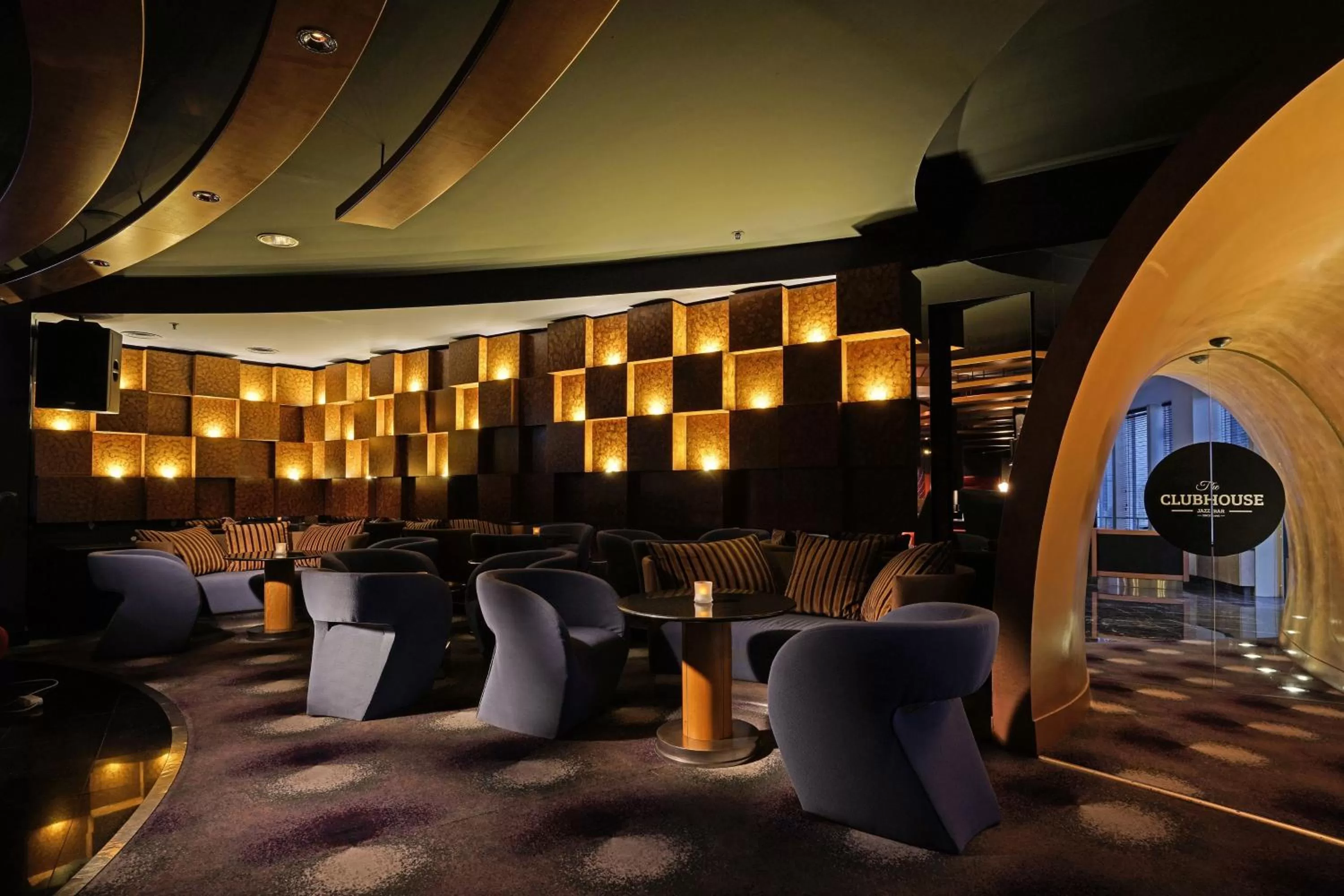 Lounge or bar in Sheraton Ankara Hotel & Convention Center