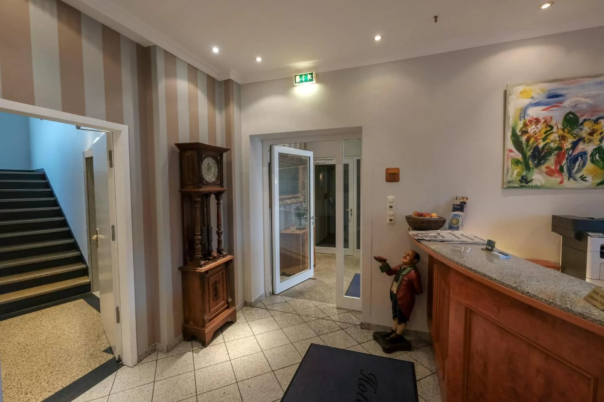 Lobby or reception in Hotel Savoy Hannover