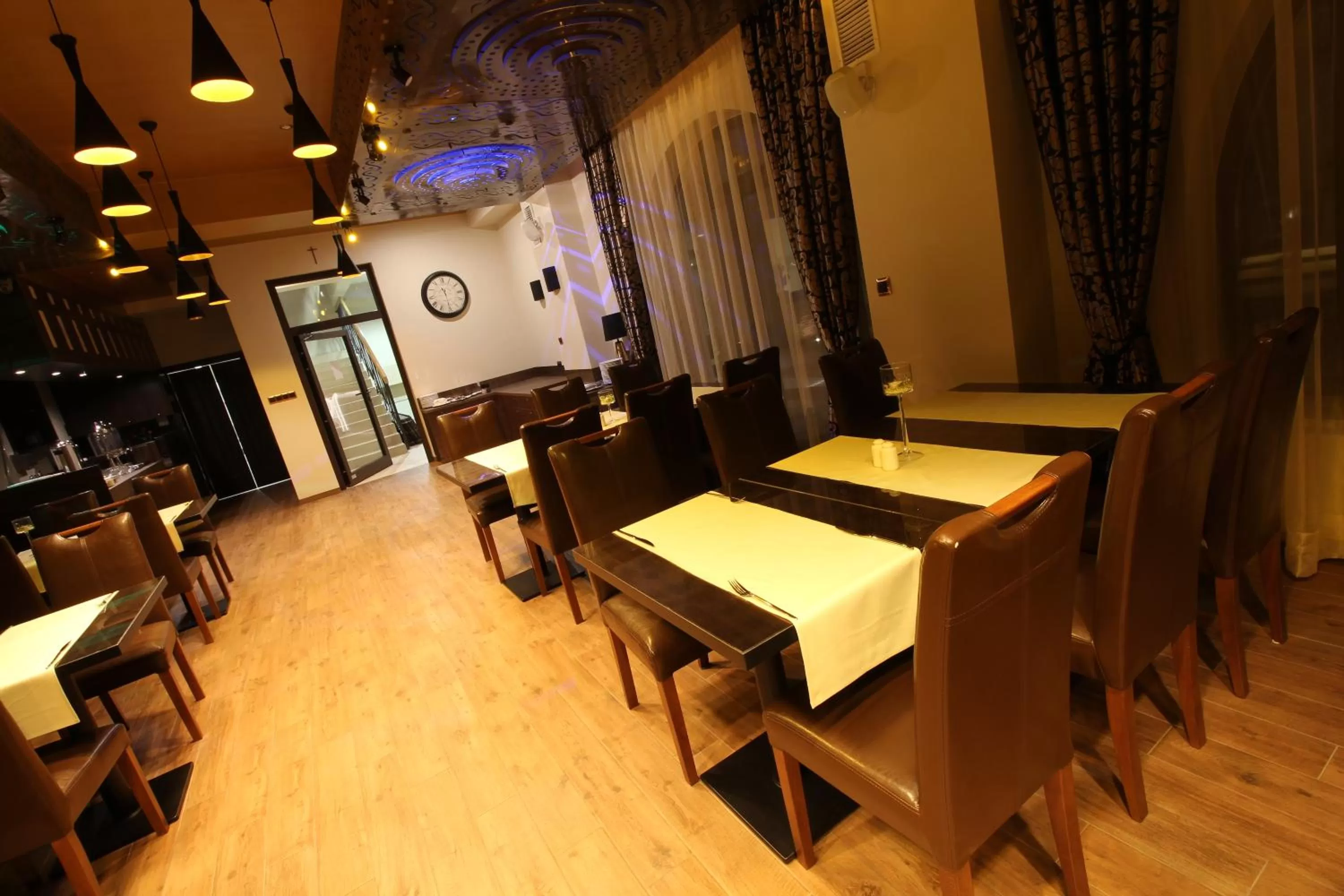 Restaurant/places to eat in Lawendowy Zdrój Medycyna i SPA