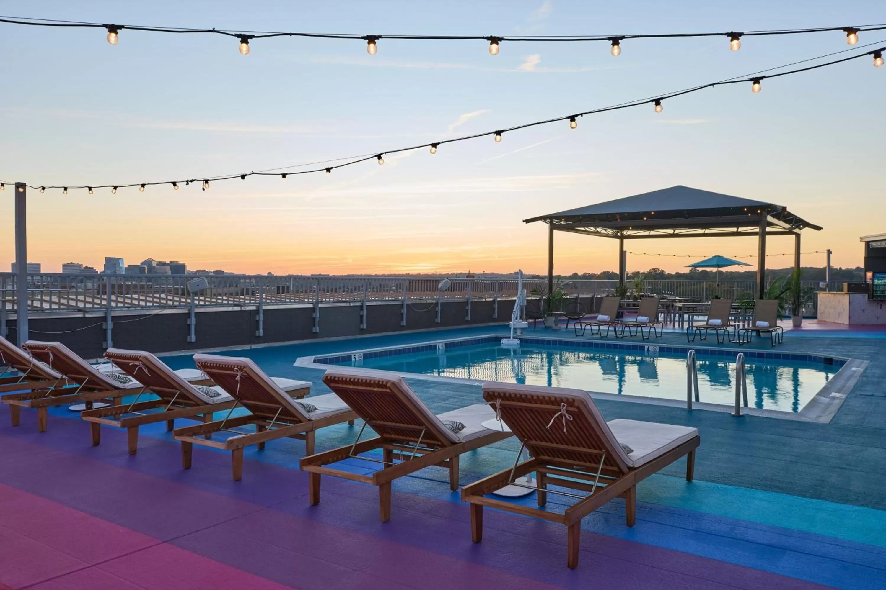Swimming pool in The Ven at Embassy Row, Washington, D.C., a Tribute Portfolio Hotel