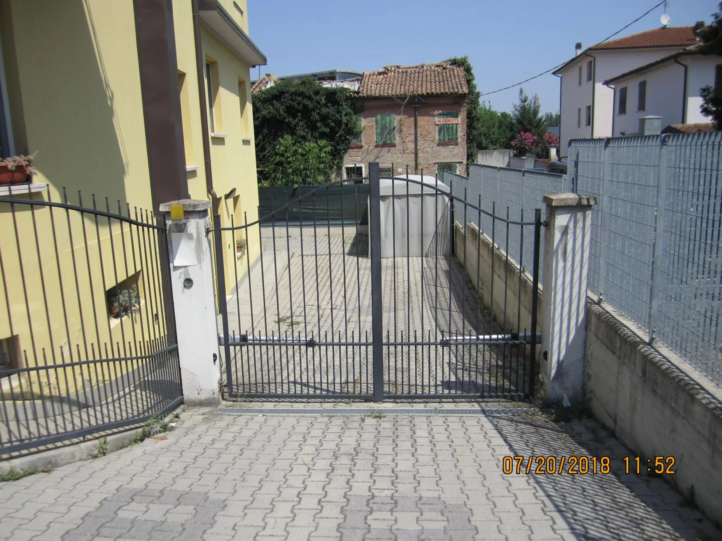 Area and facilities in Adelphi Room & Breakfast