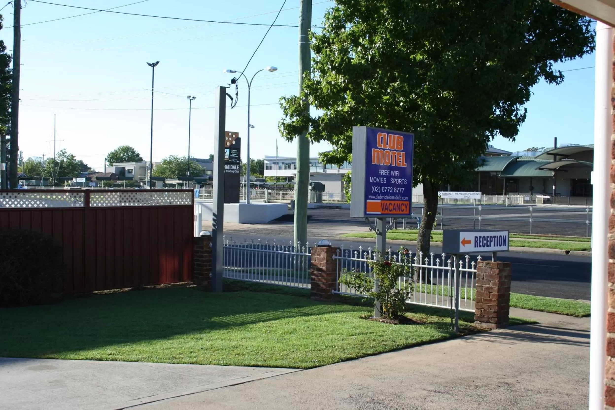 Street view in Club Motel Armidale