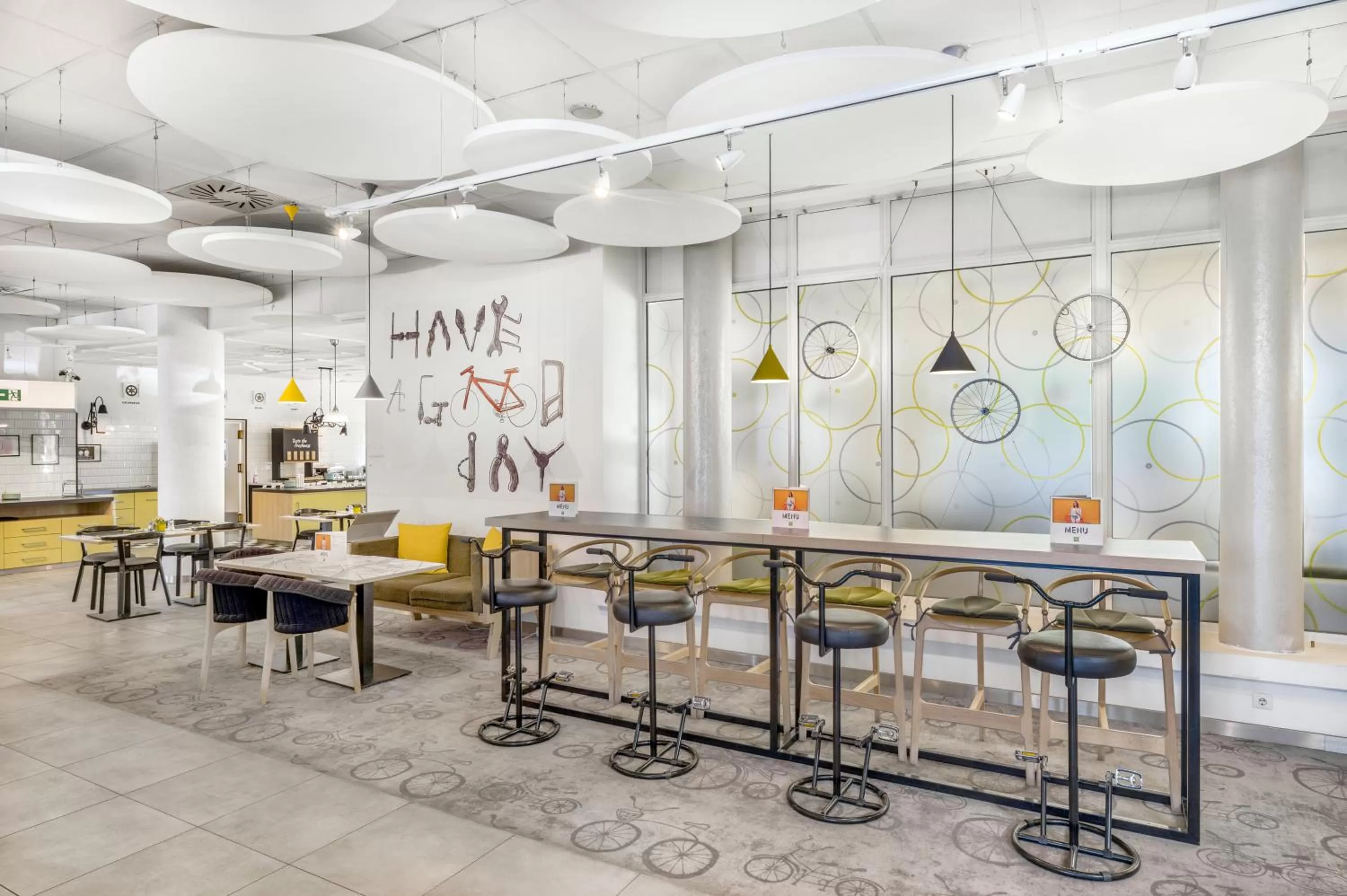 Lounge or bar in Ibis Styles Budapest City