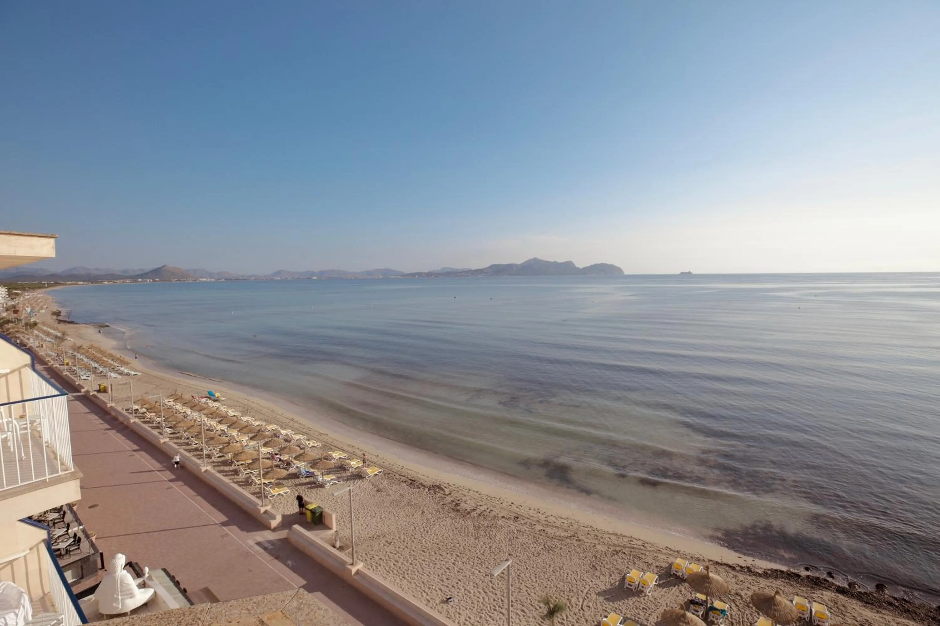 Sea view in JS Horitzó