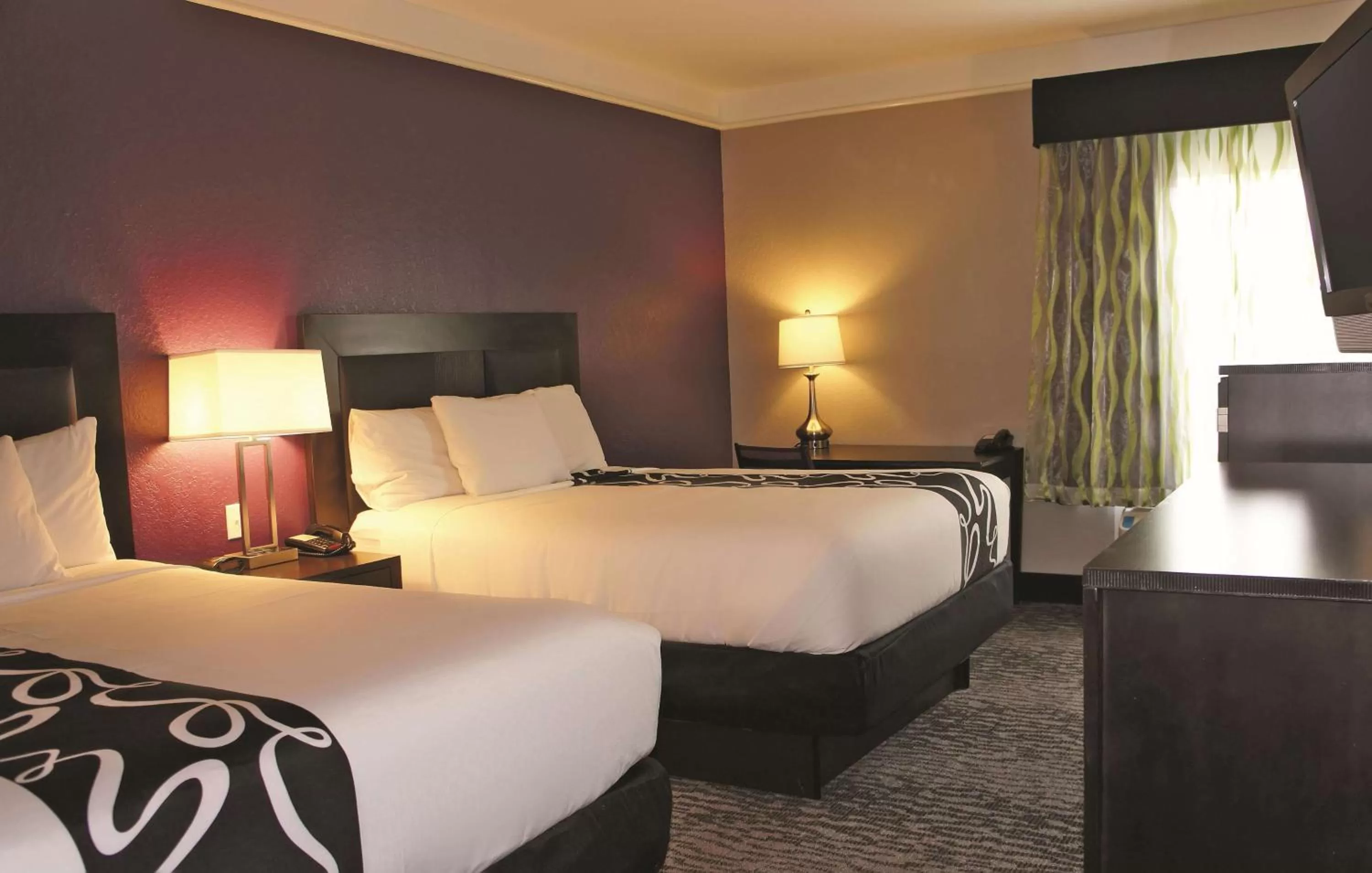 Photo of the whole room, Bed in La Quinta by Wyndham Pearland