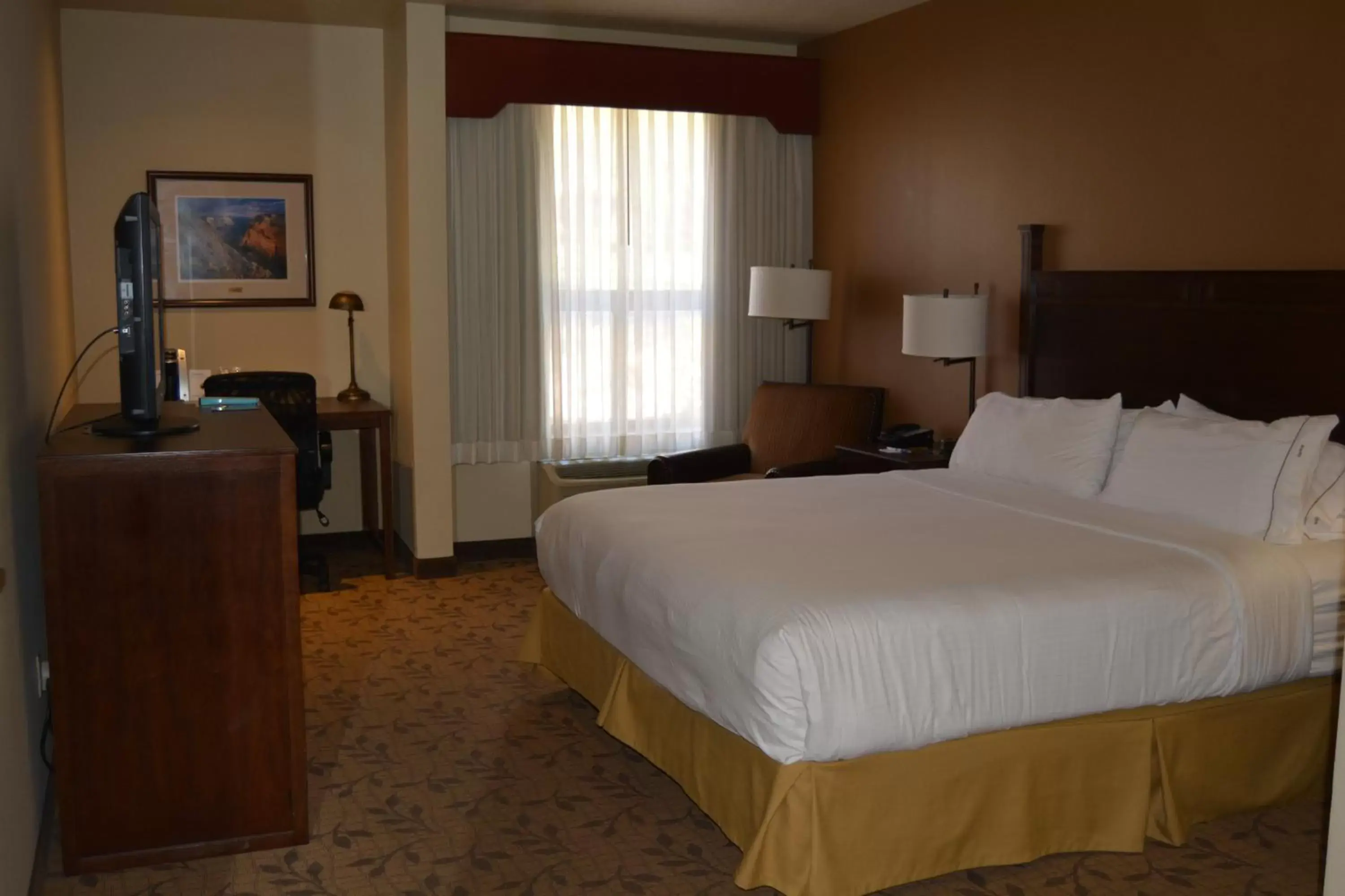 King Room - Hearing Accessible - Non-Smoking in Hyatt Place Springdale - Zion National Park King Room - Hearing Accessible - Non-Smoking in Hyatt Place Springdale - Zion National Park