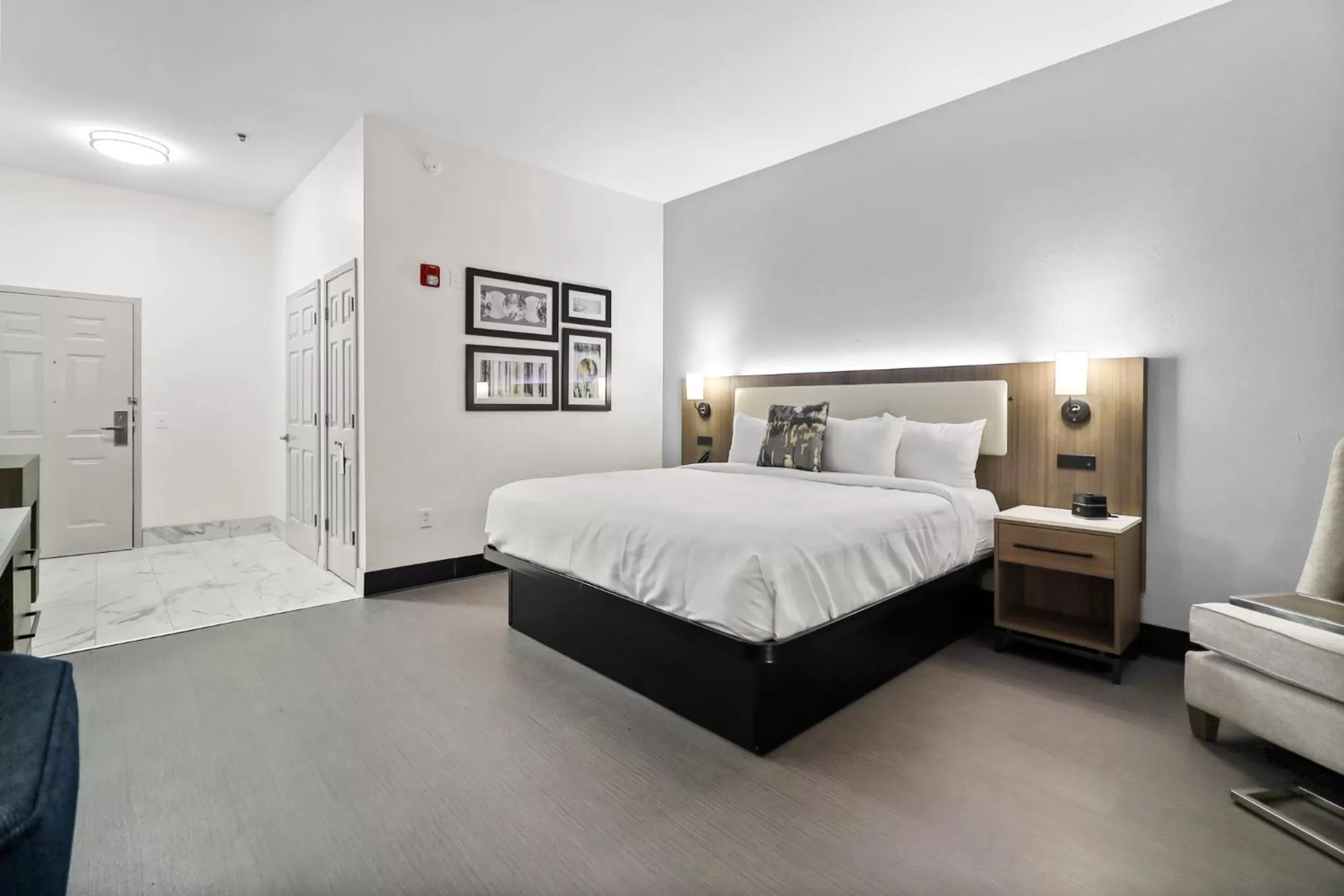 Bedroom, Bed in La Quinta by Wyndham Atlanta South - Newnan