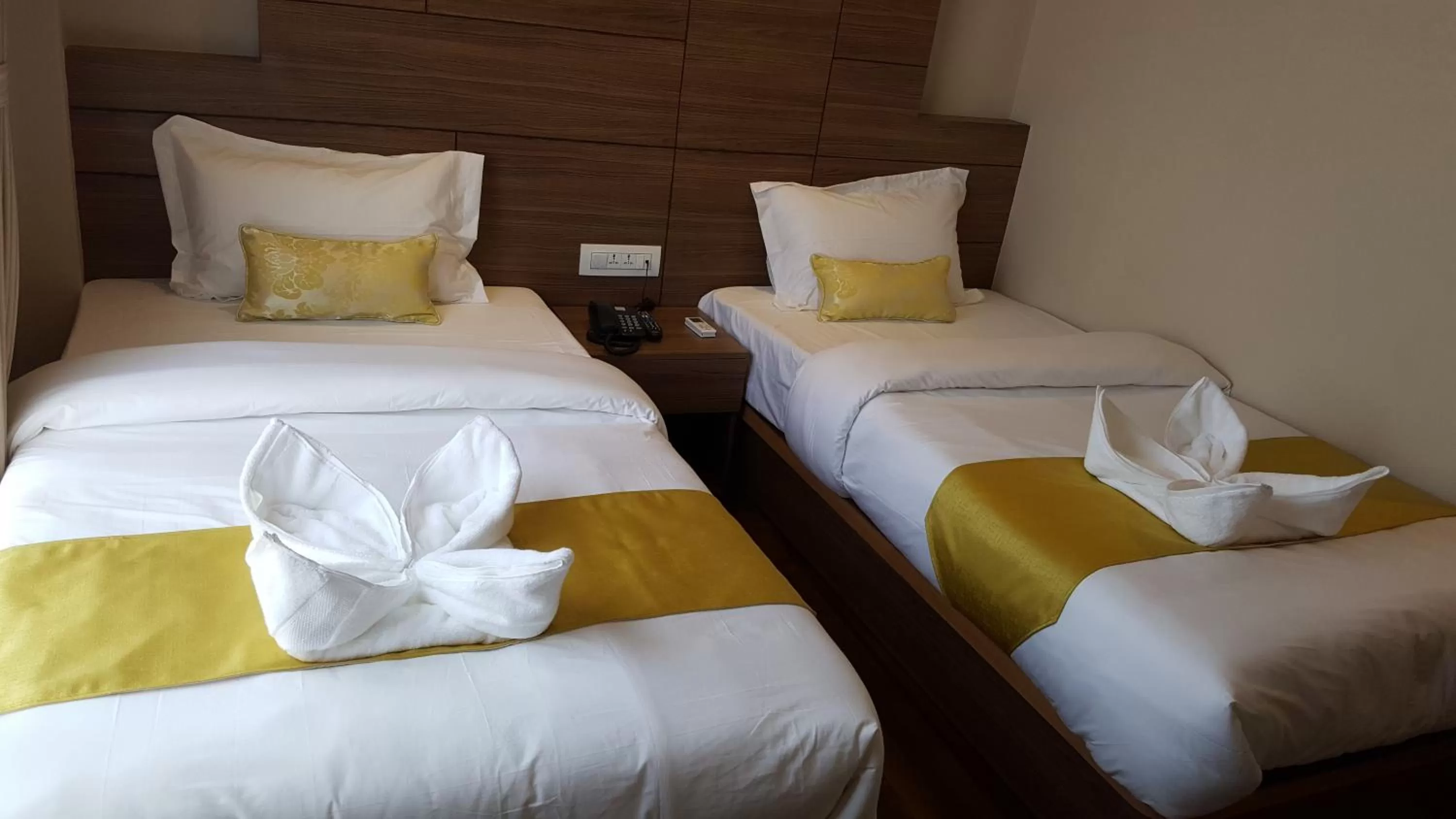 Bed in Hotel Bihani