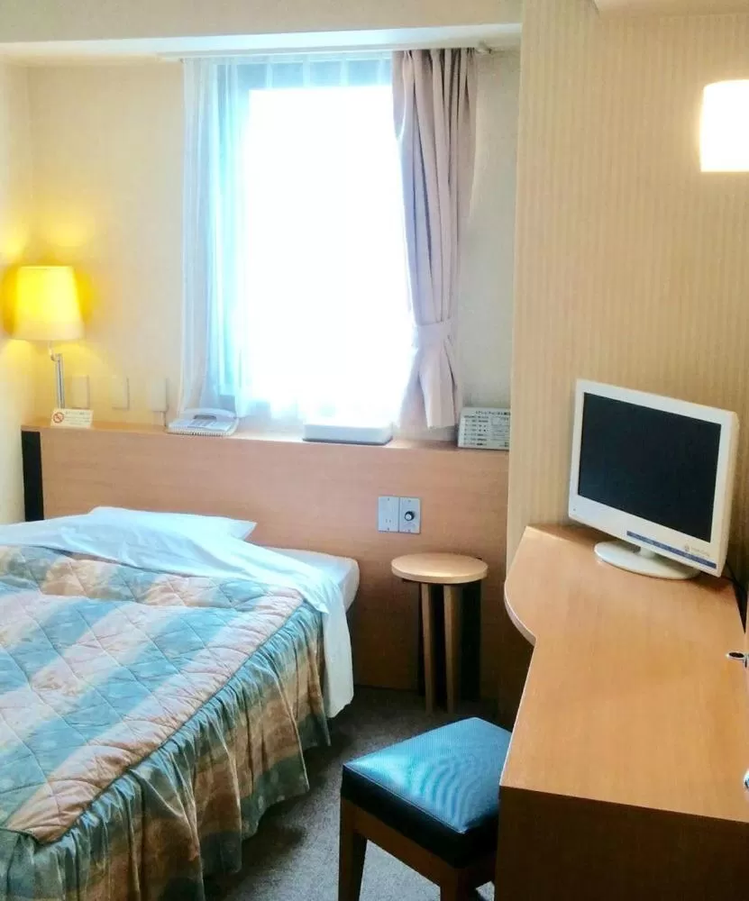 Double Room with Small Double Bed - Non-Smoking in Hotel Kamoike Plaza