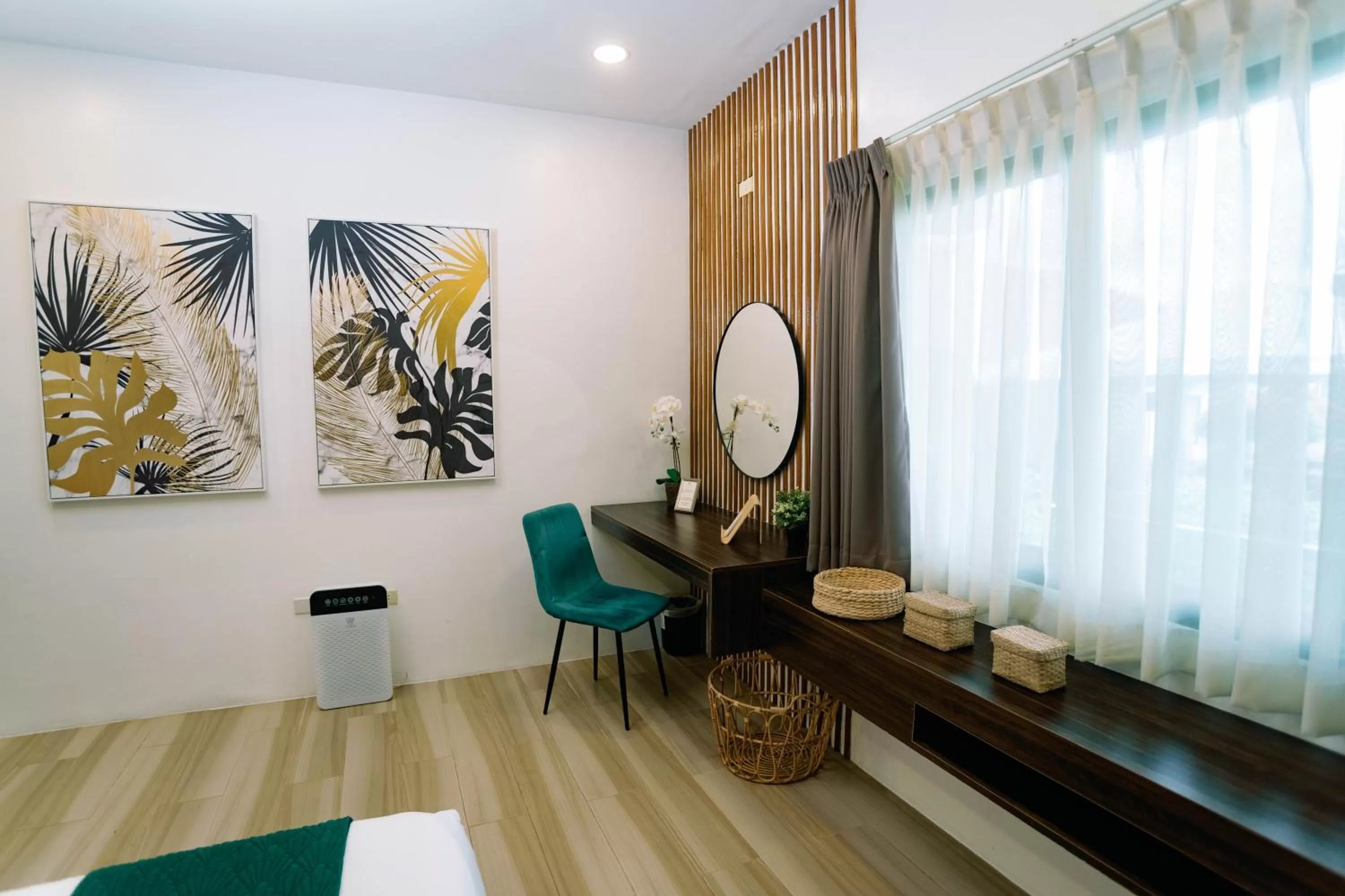 hair dresser in 3 Peaks Resort & Boutique Hotel