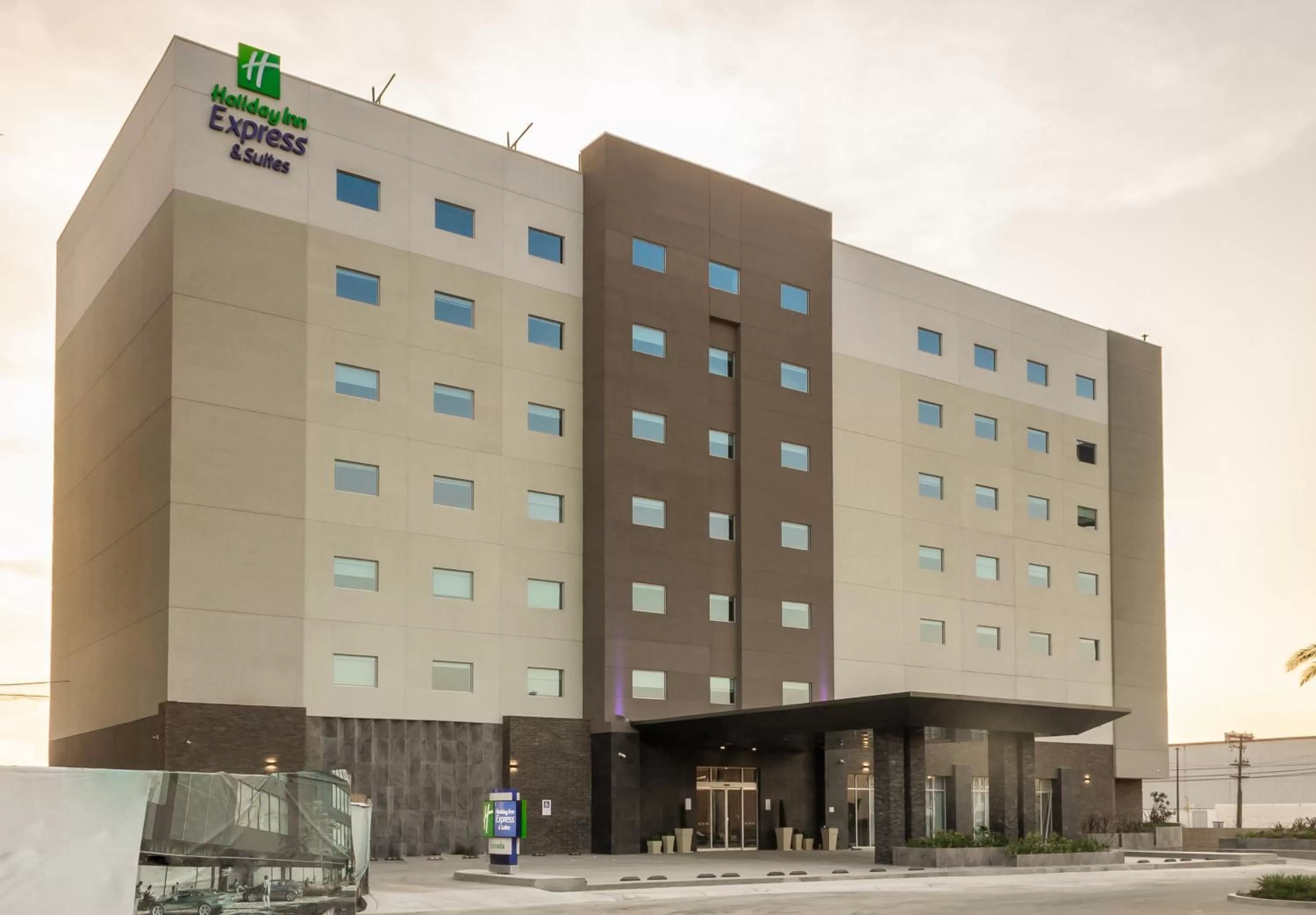 Property building in Holiday Inn Express & Suites - Tijuana Otay by IHG
