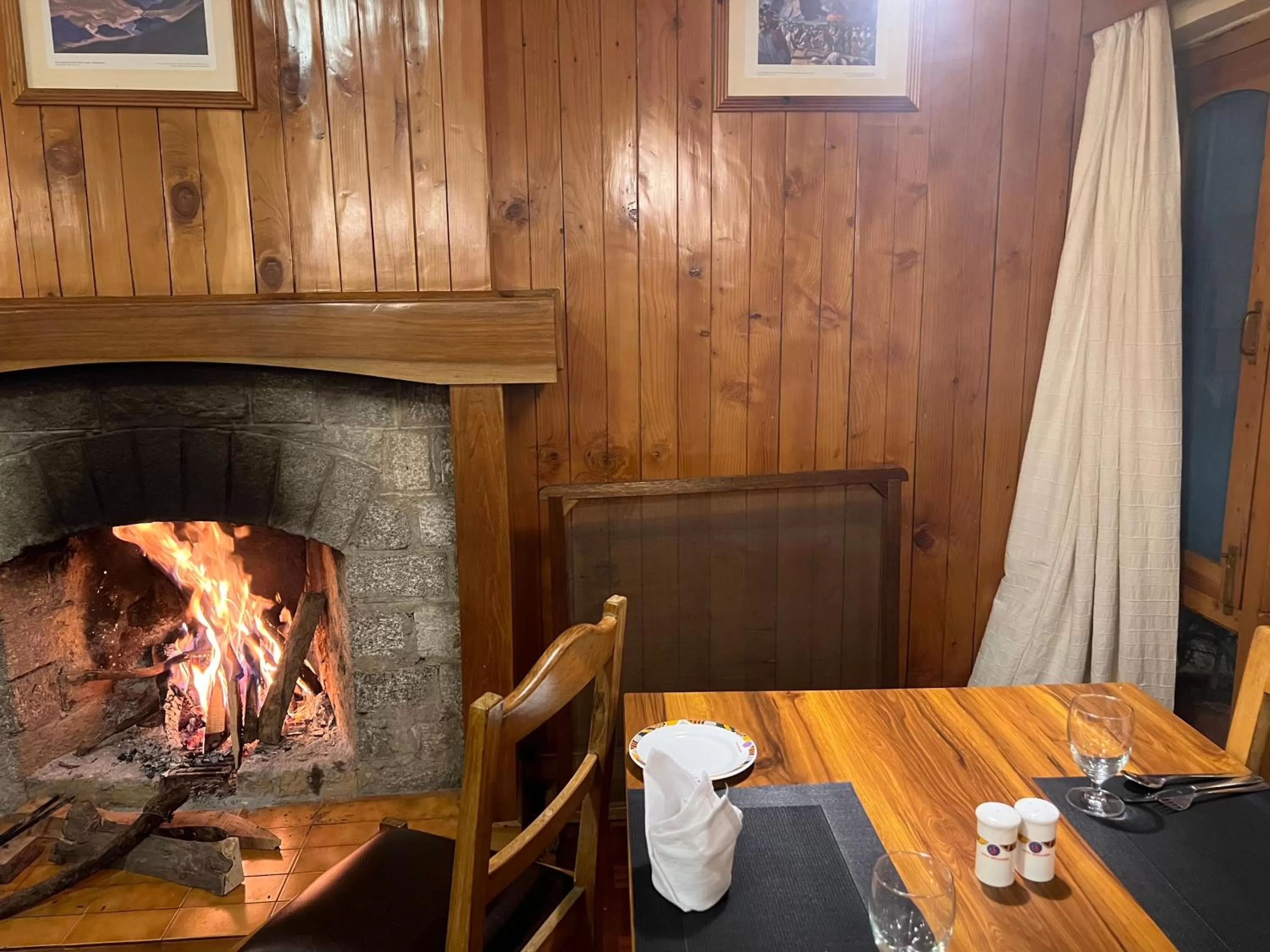 flat iron in Hotel Negi's Mayflower A heritage Since 1965