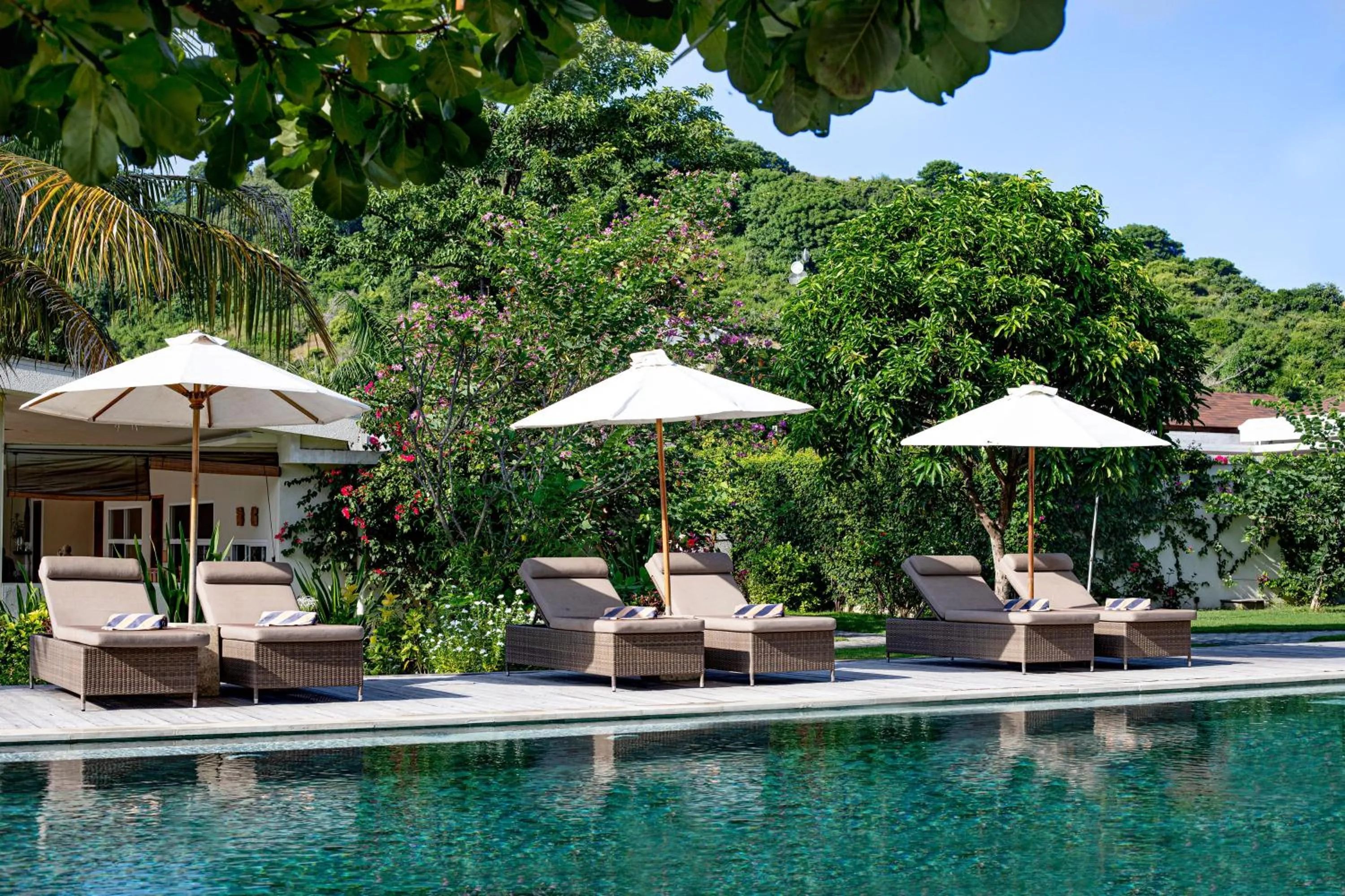 Swimming pool in Kokomo Resort Gili Gede