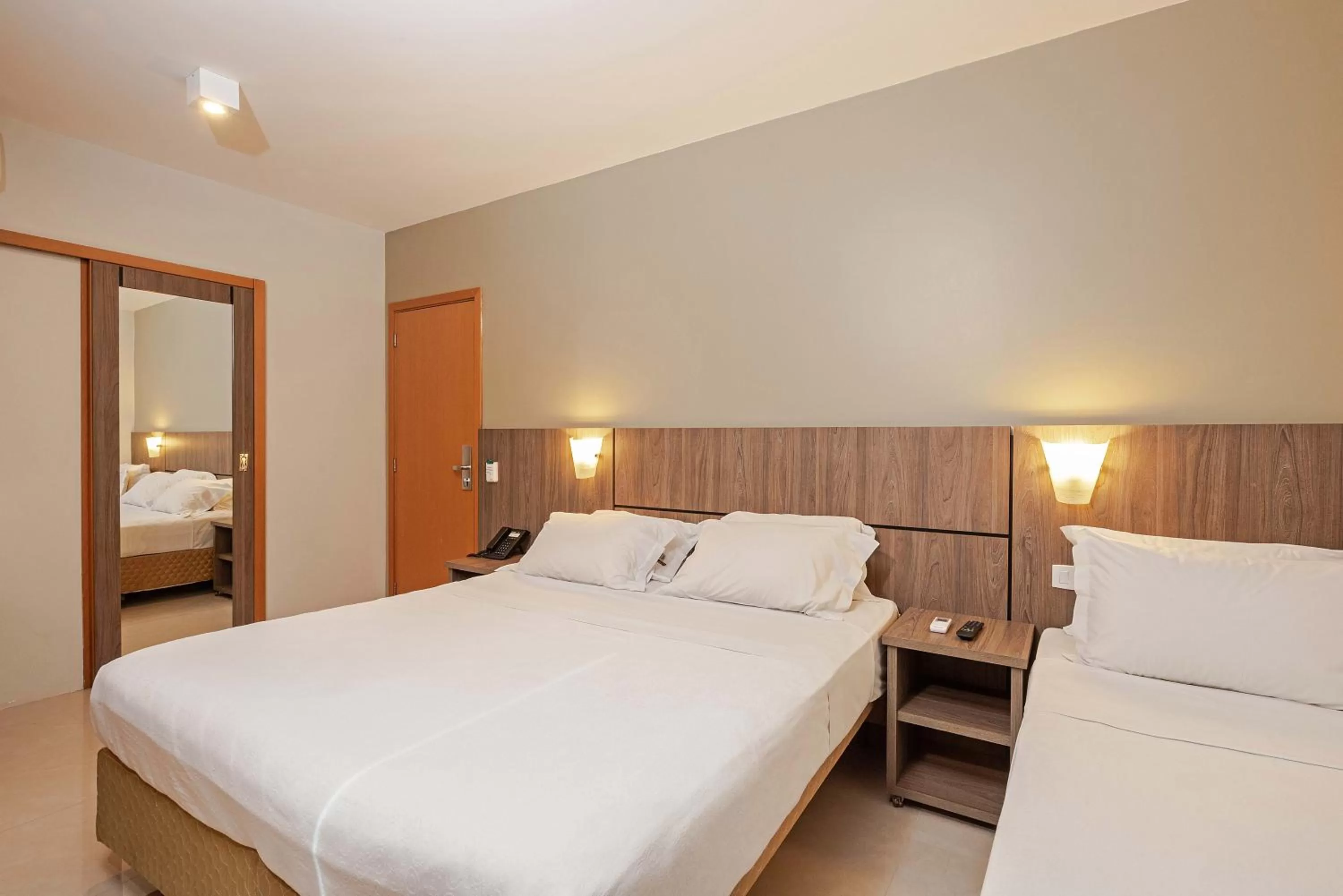 Bed in Slim Curitiba Av das Torres