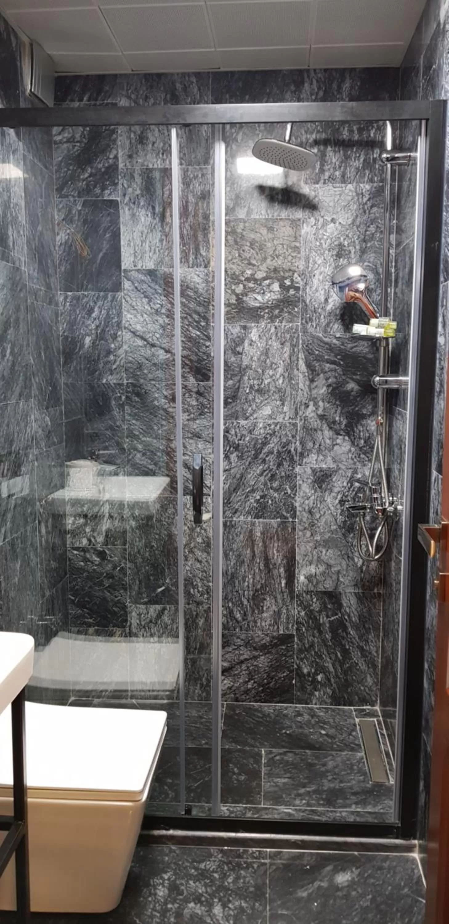 Shower in Basilissis Hotel