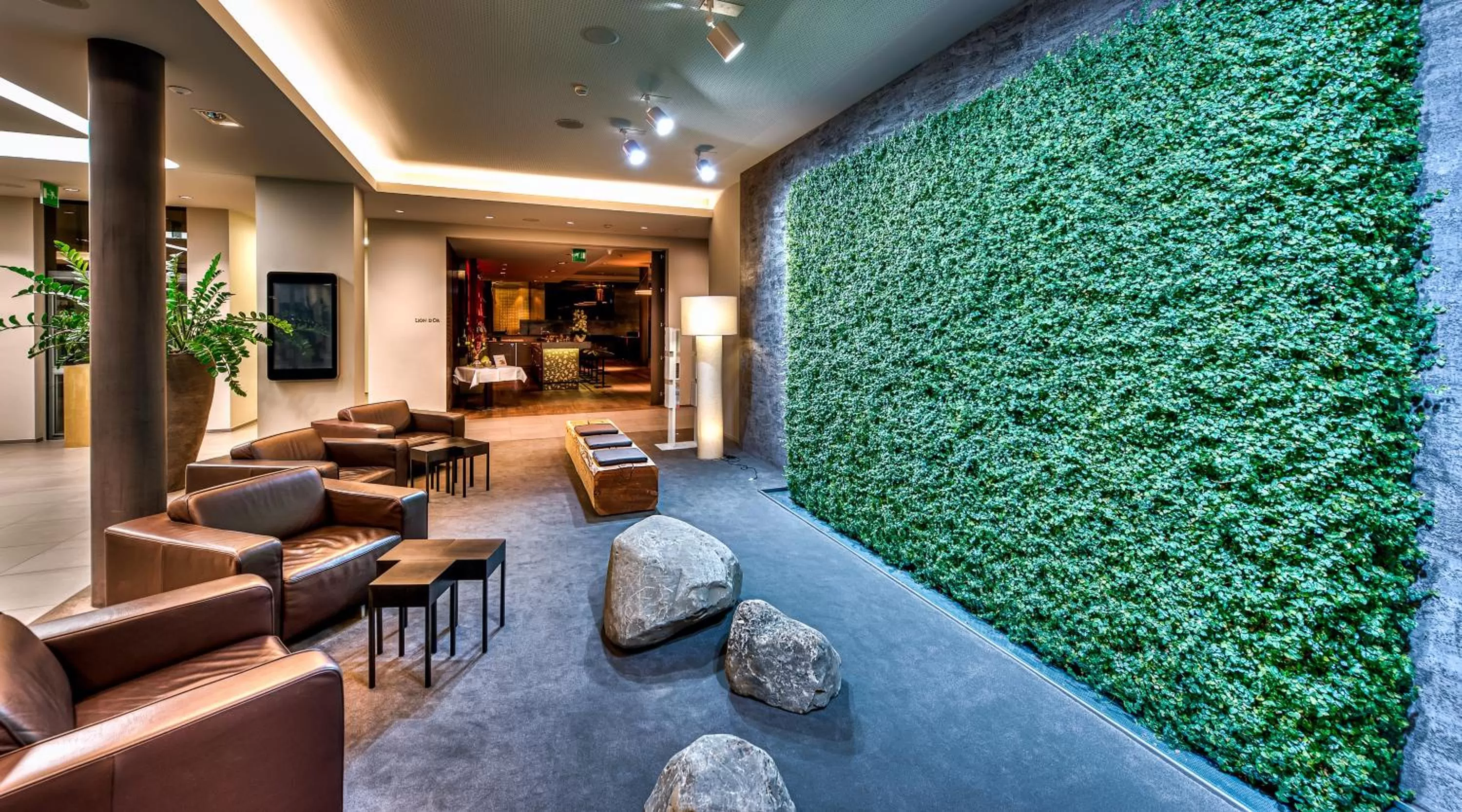 Lobby or reception in Wellnesshotel Golfpanorama