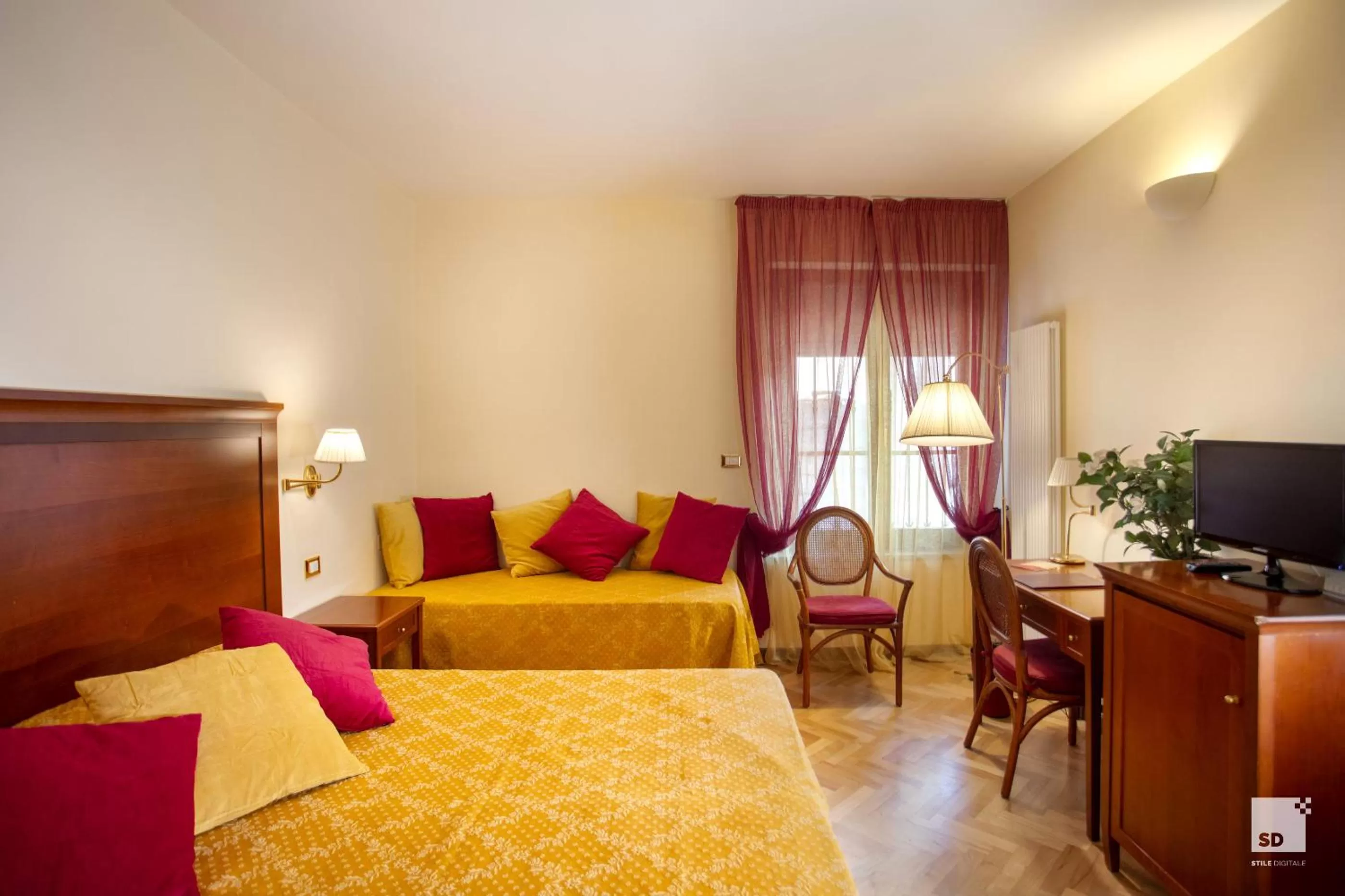 Photo of the whole room, Bed in Hotel Alessandro Della Spina