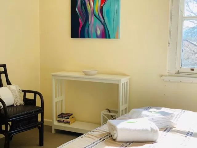 Bed in Kootingal Hotel