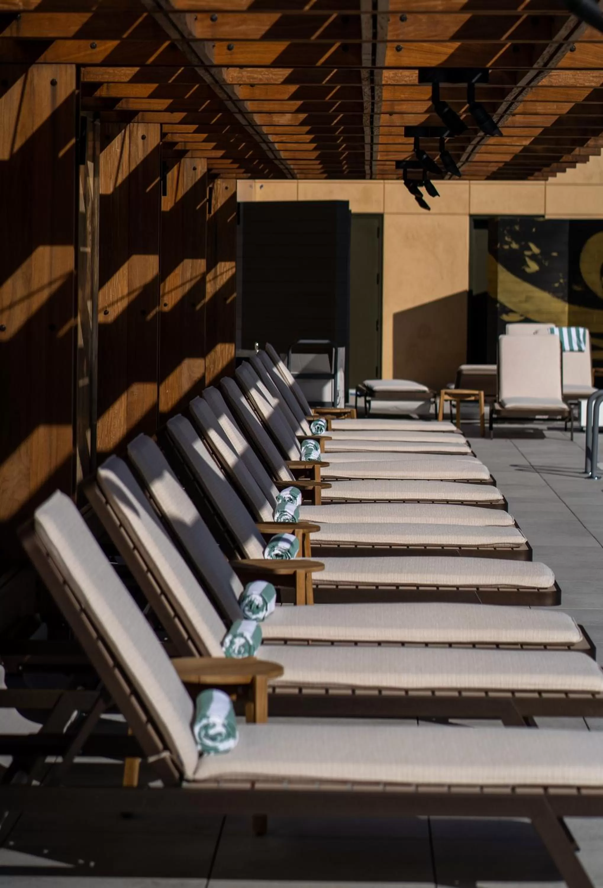 Swimming pool in Nobu Hotel Atlanta