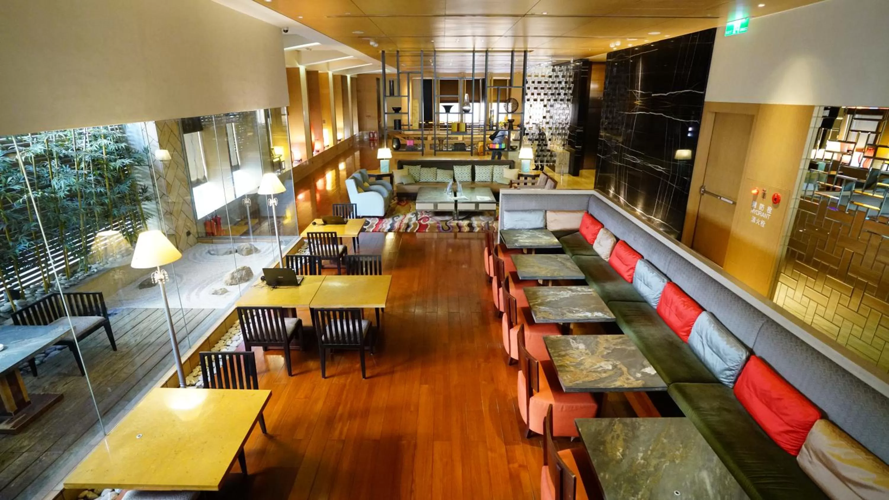 Restaurant/places to eat in City Suites-Taipei Nanxi