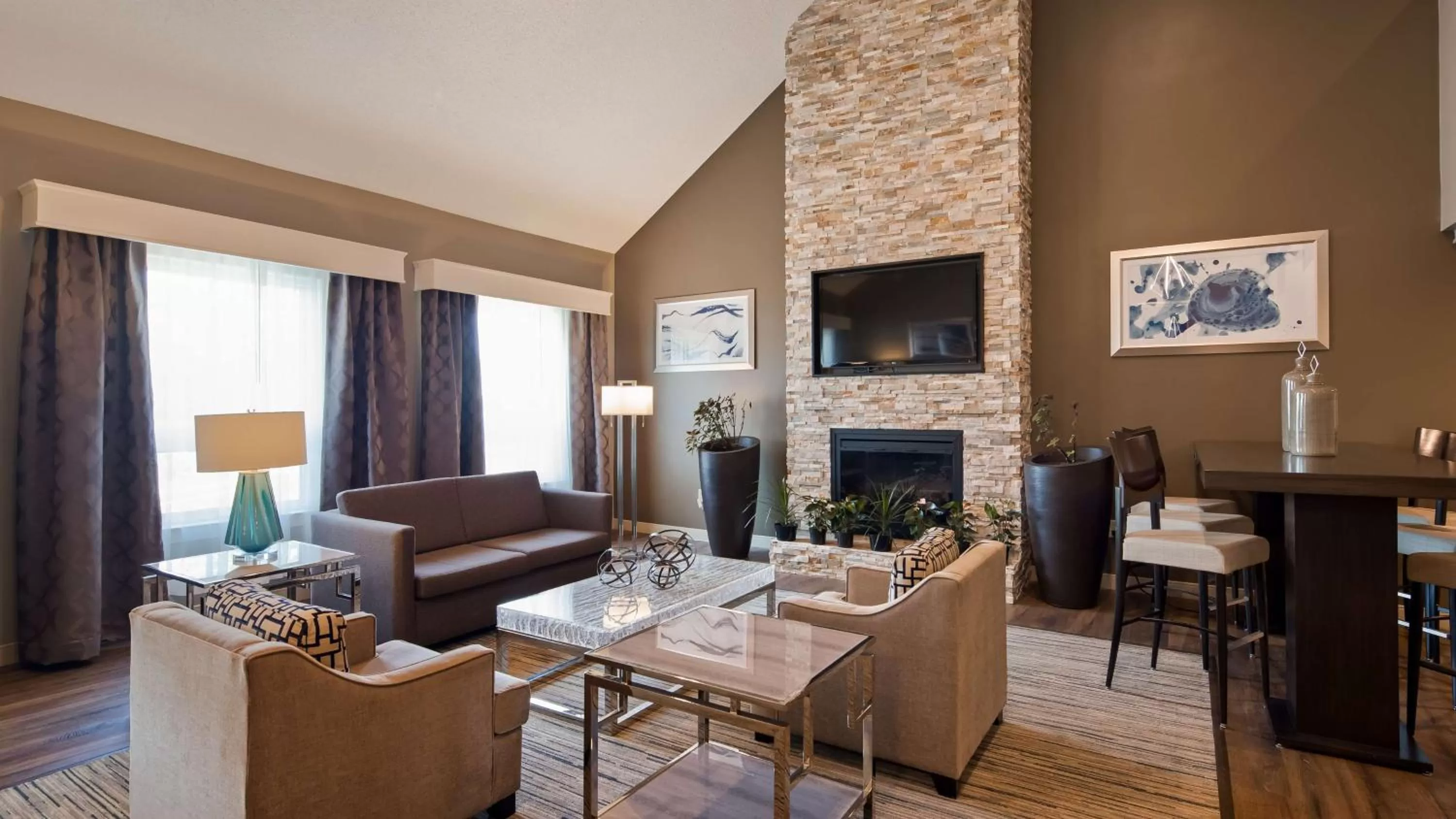 Lobby or reception in Best Western La Plata Inn