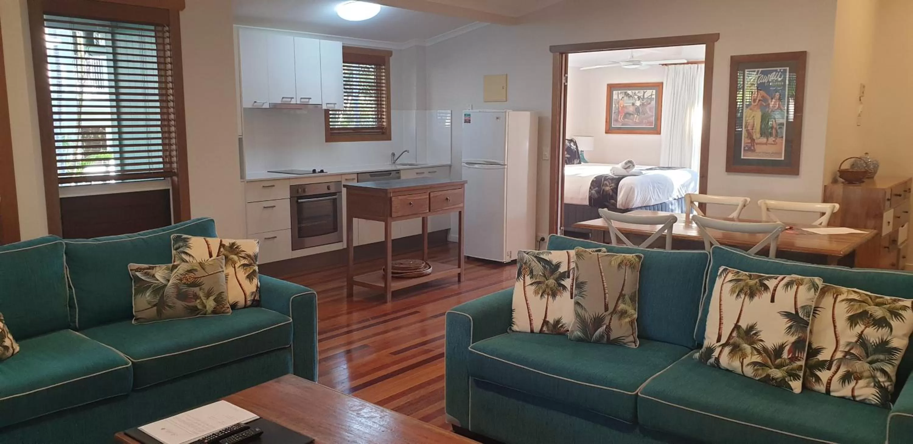 Kitchen or kitchenette in South Pacific Resort & Spa Noosa