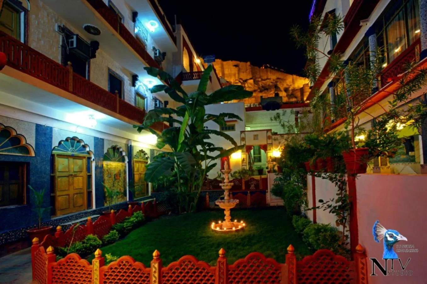 Garden in Krishna Prakash Heritage Haveli