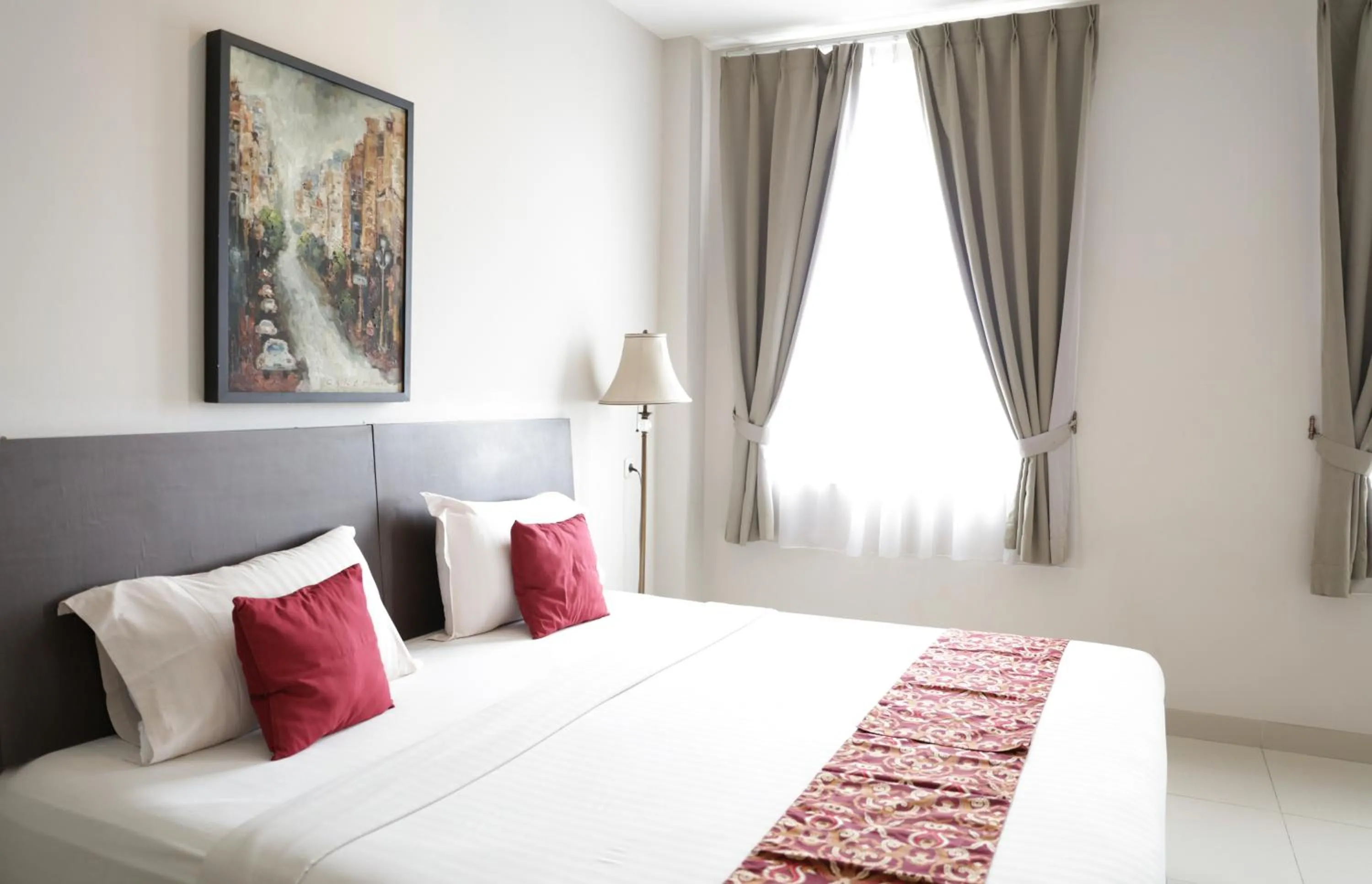 Bedroom, Bed in Bale Ocasa by Behomy