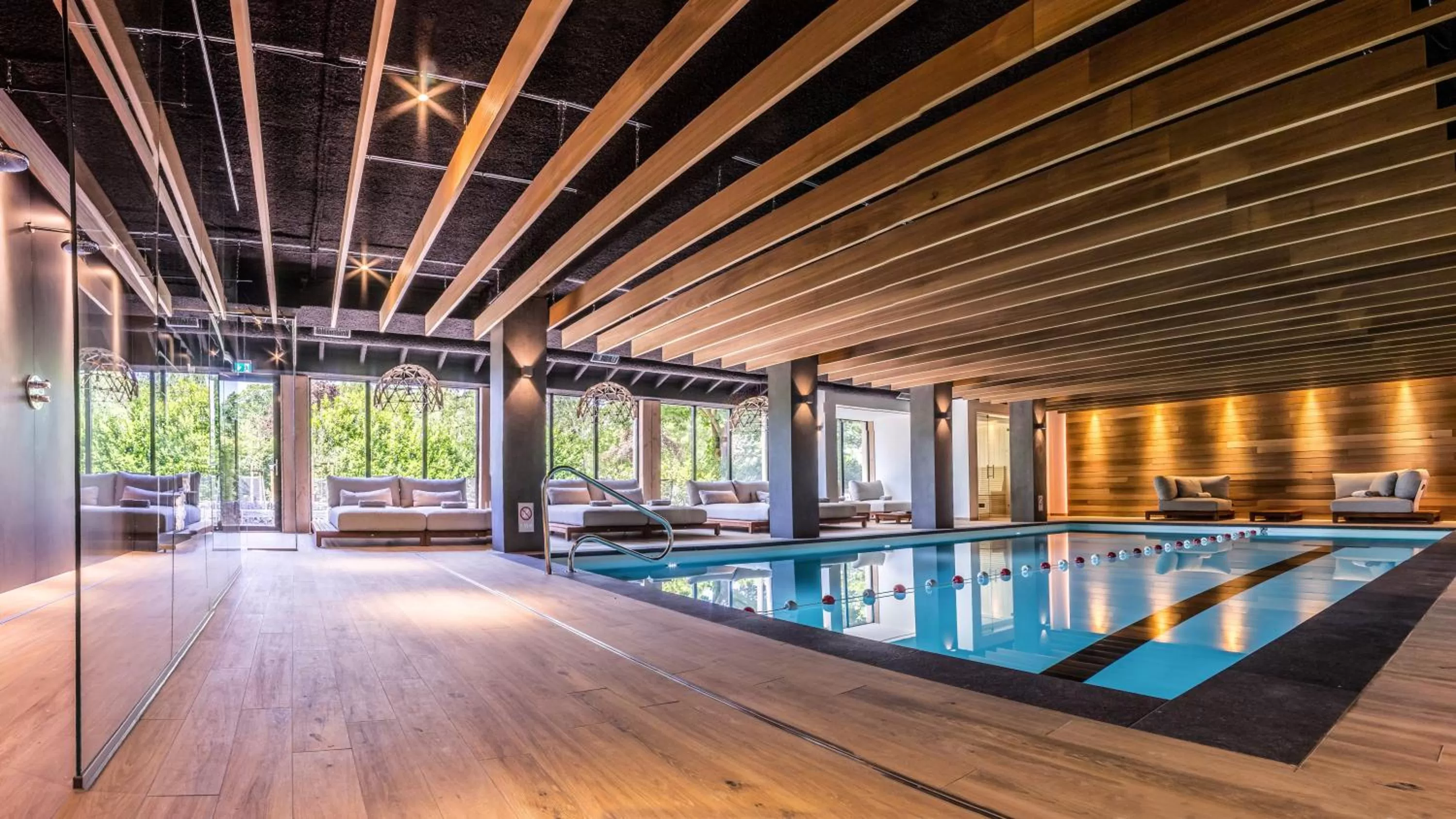 Swimming pool in Hotel de Sterrenberg - Adults Only