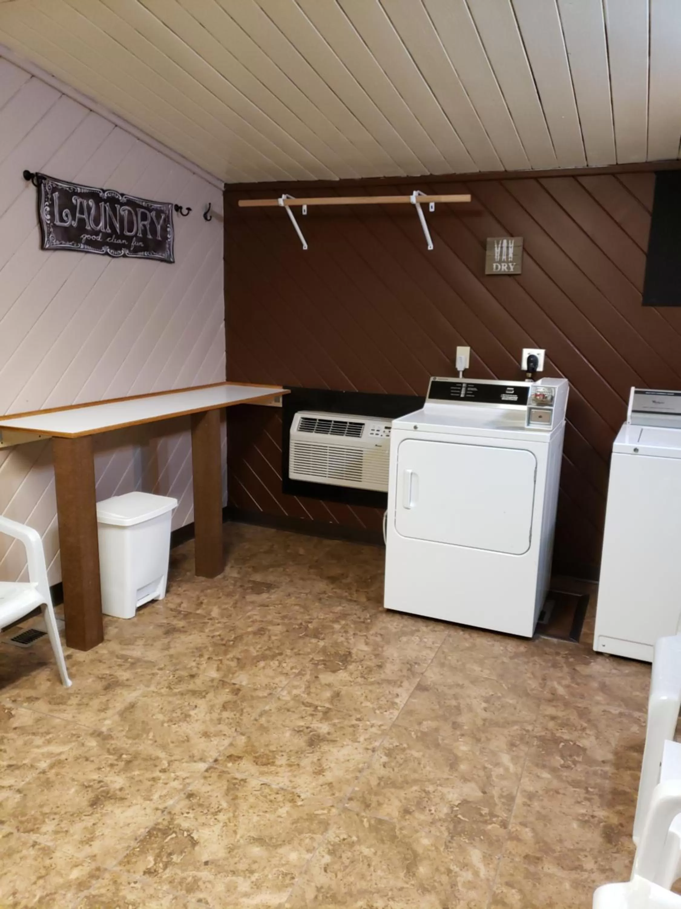 Decorative detail in Super 8 by Wyndham North Platte