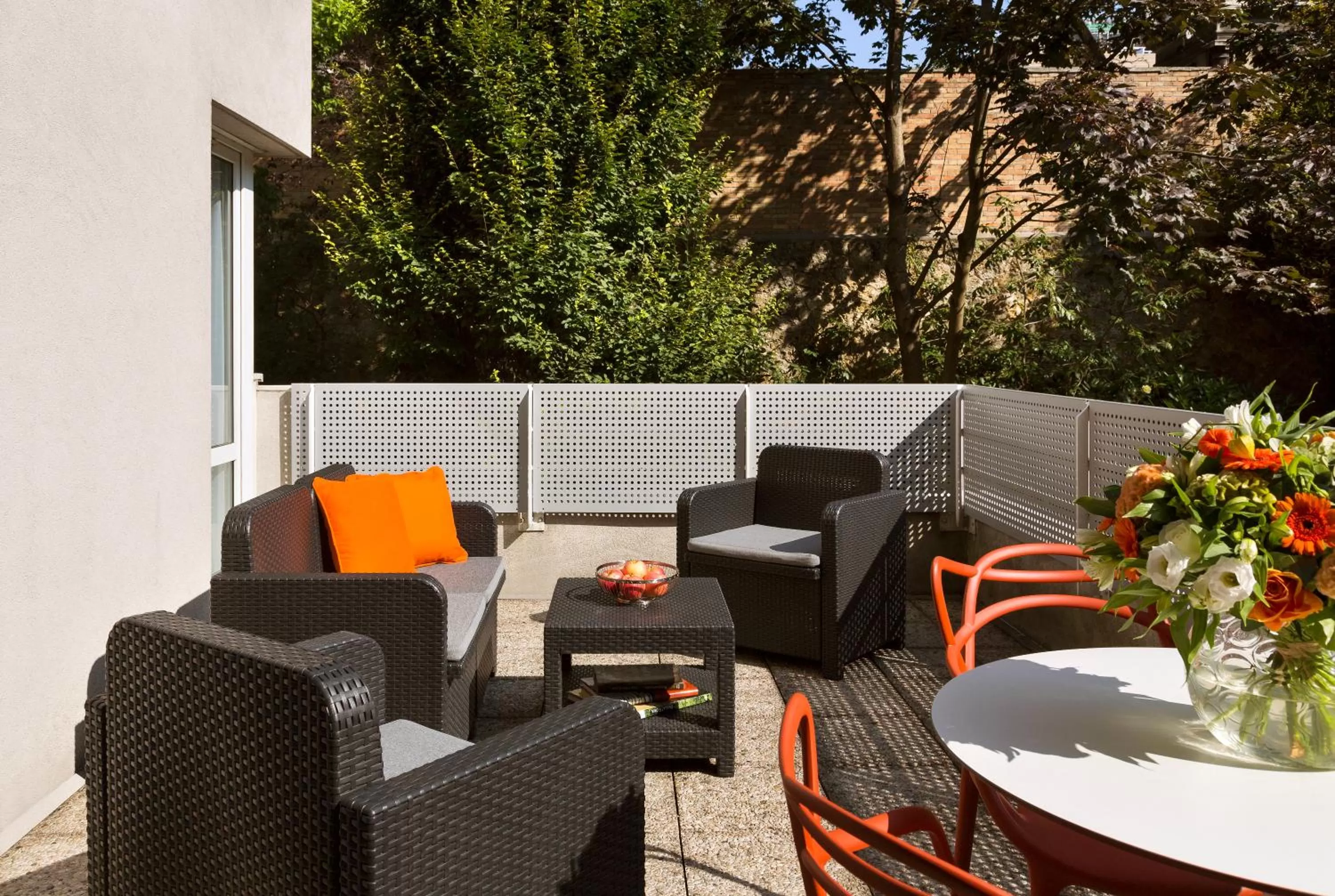 Balcony/Terrace in Citadines Montmartre Paris