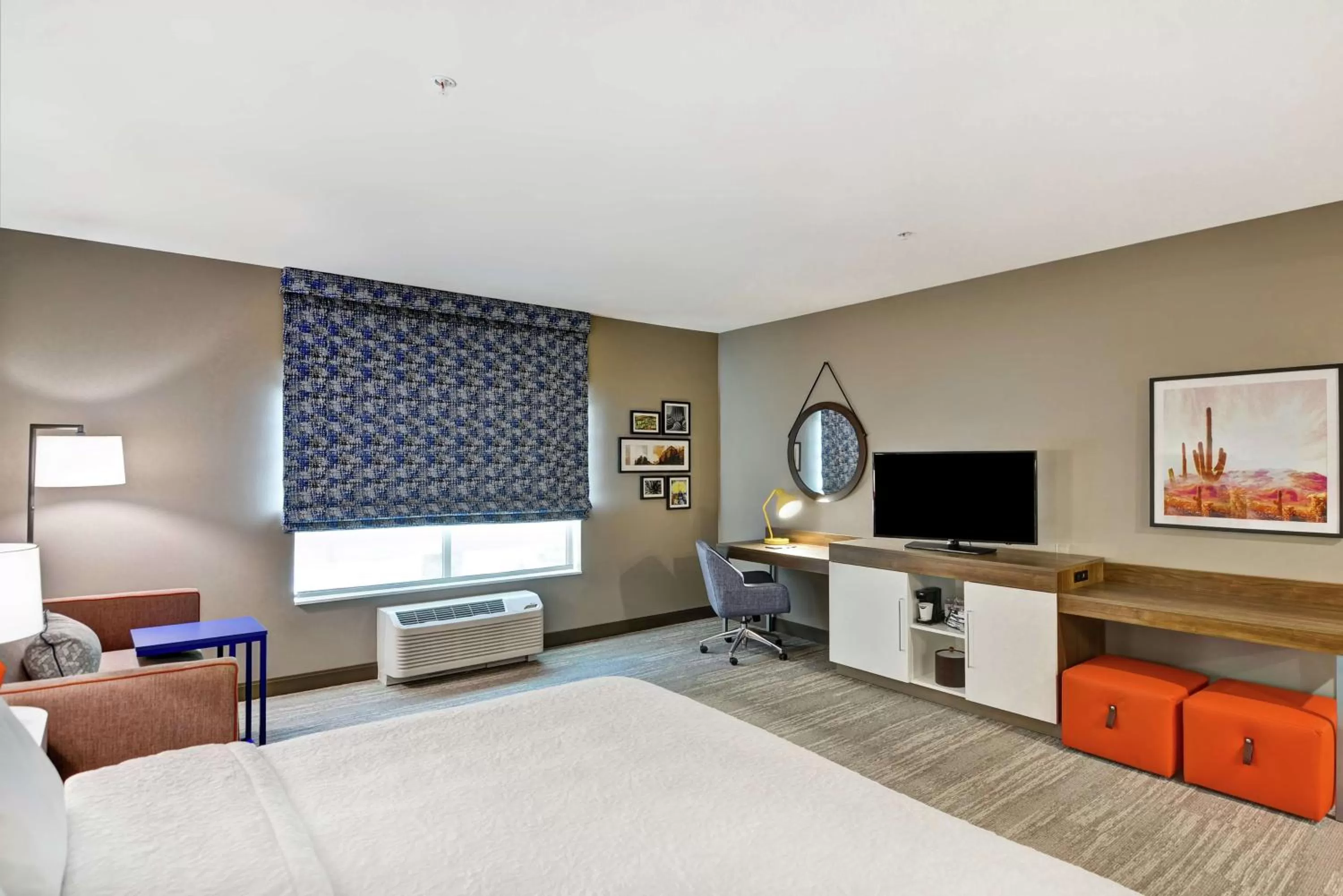 Bedroom, Bed in Hampton Inn & Suites Tucson Marana