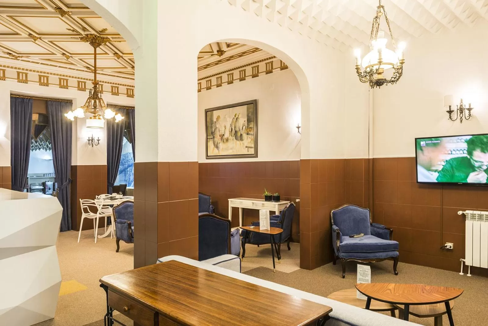 Communal lounge/ TV room in Costa do Sol B&B