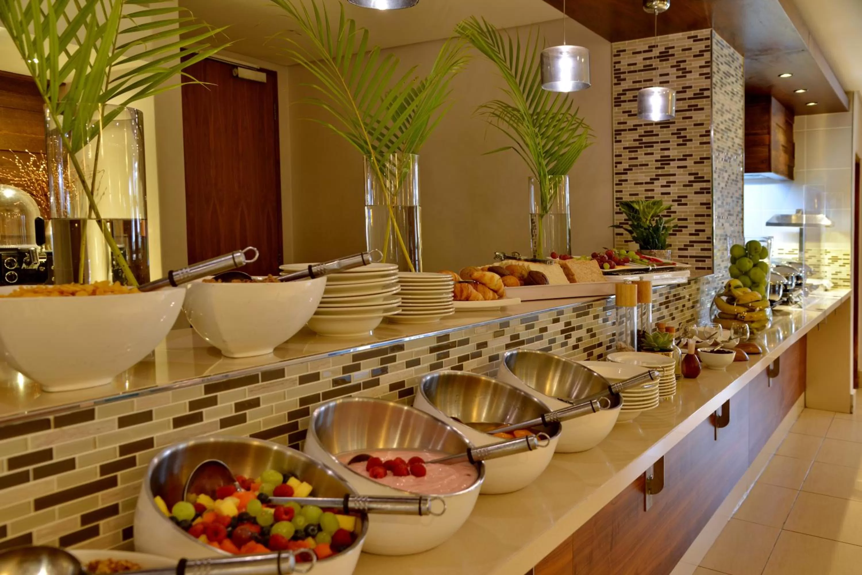 Buffet breakfast in Town Lodge Mbombela