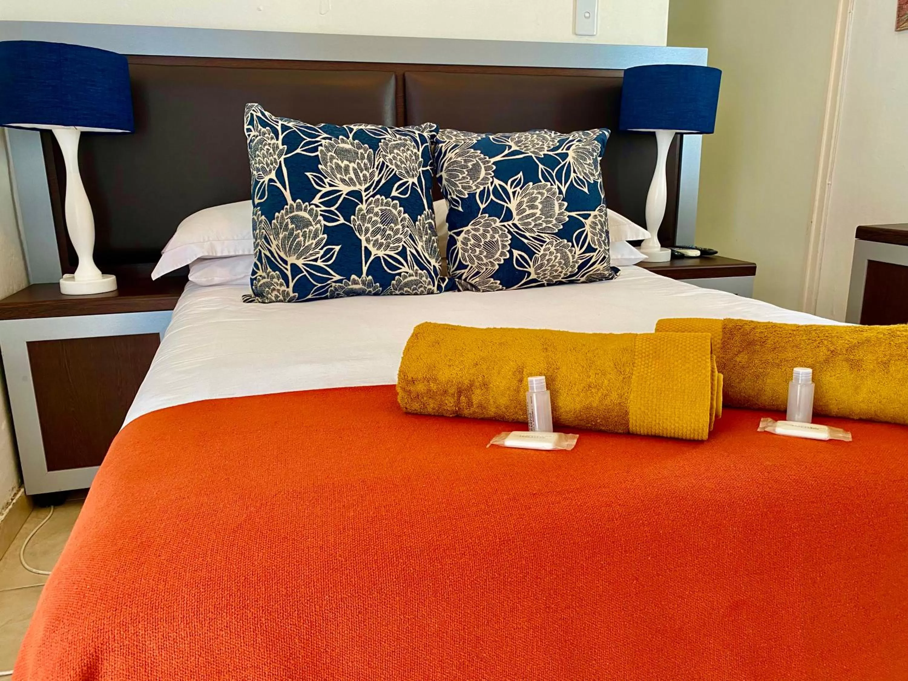 Bed in The Whitehouse Bed and Breakfast