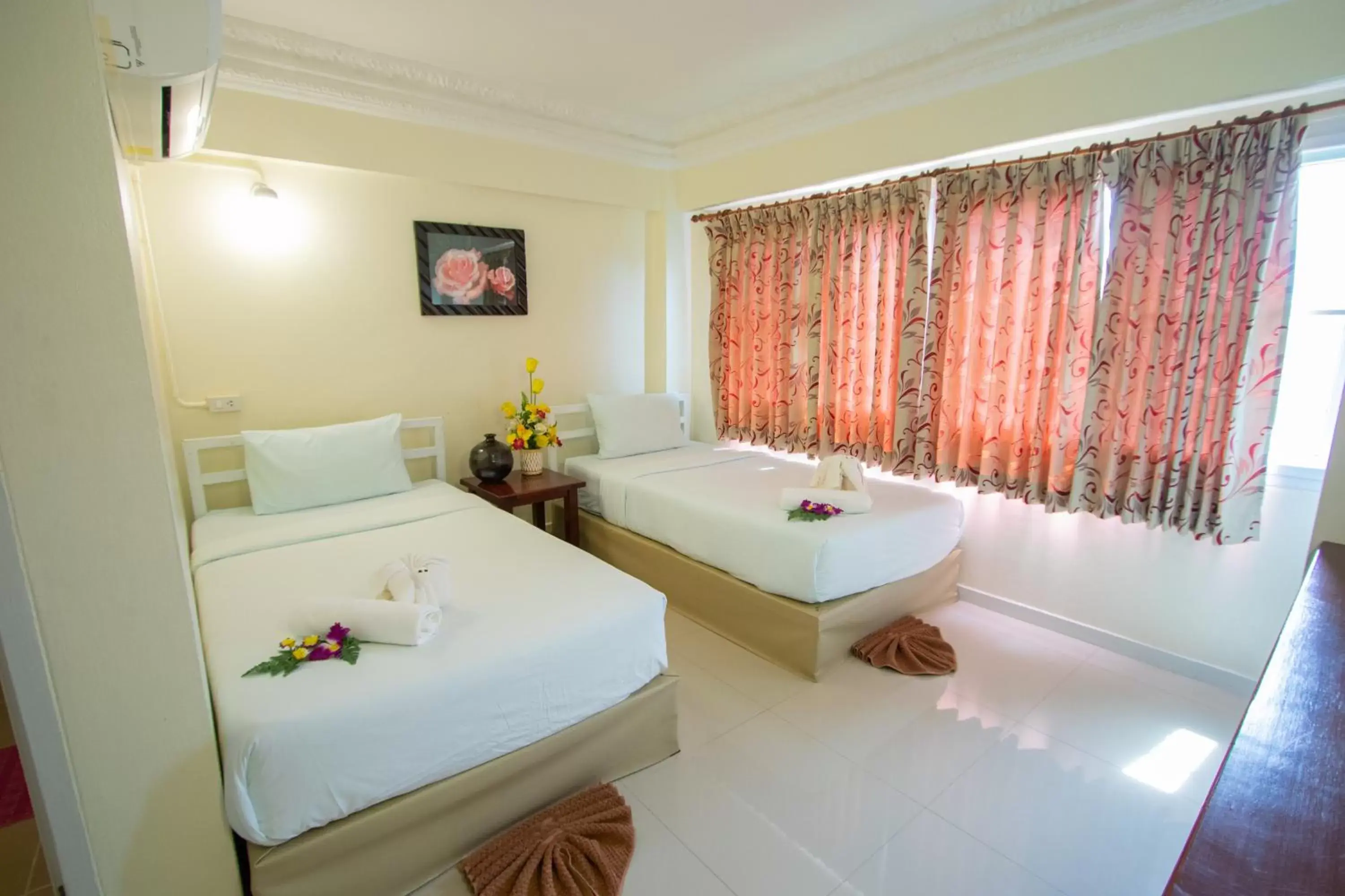 Twin Room in Anchalee Resort Twin Room in Anchalee Resort