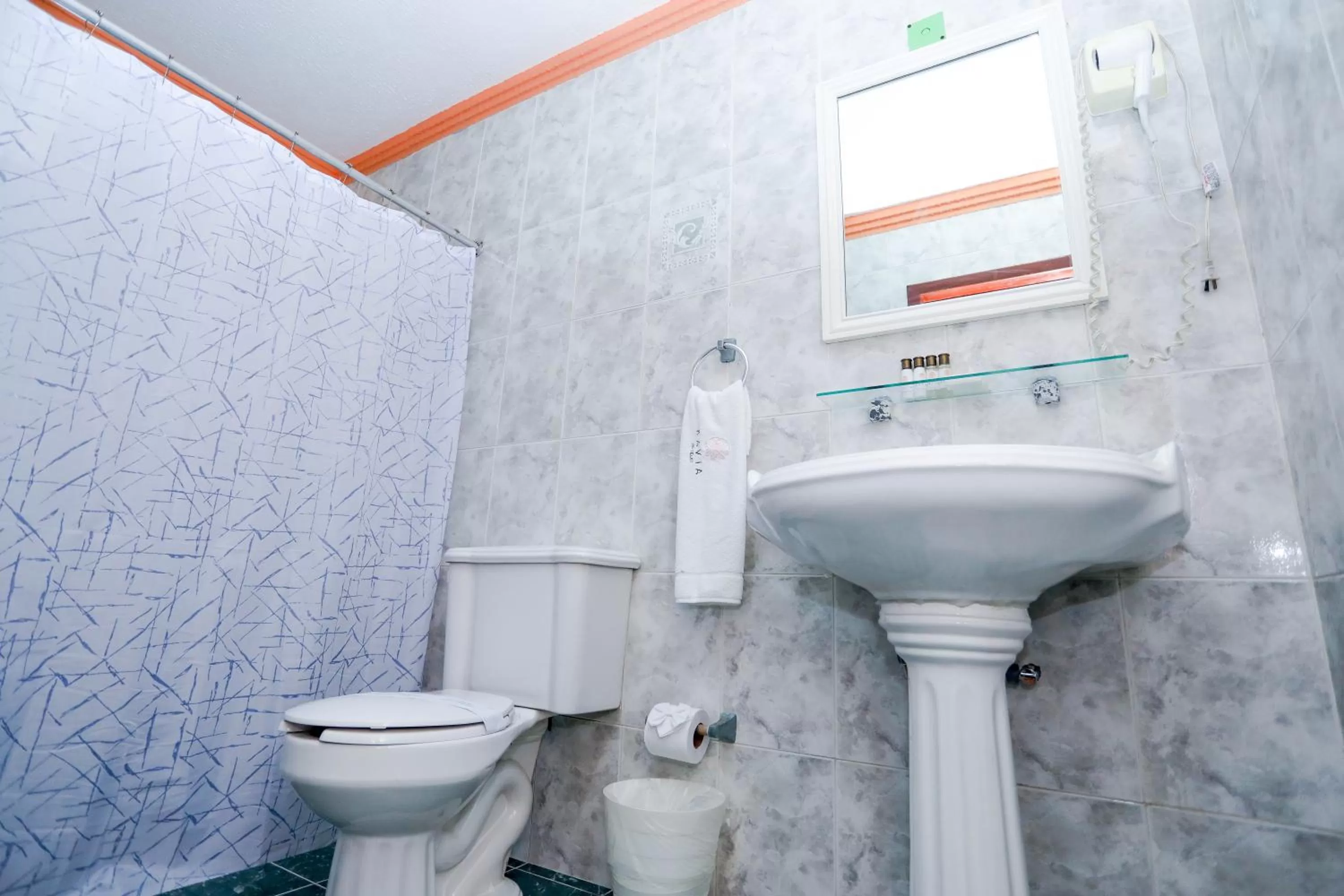 Bathroom in Hotel Avenida Cancun