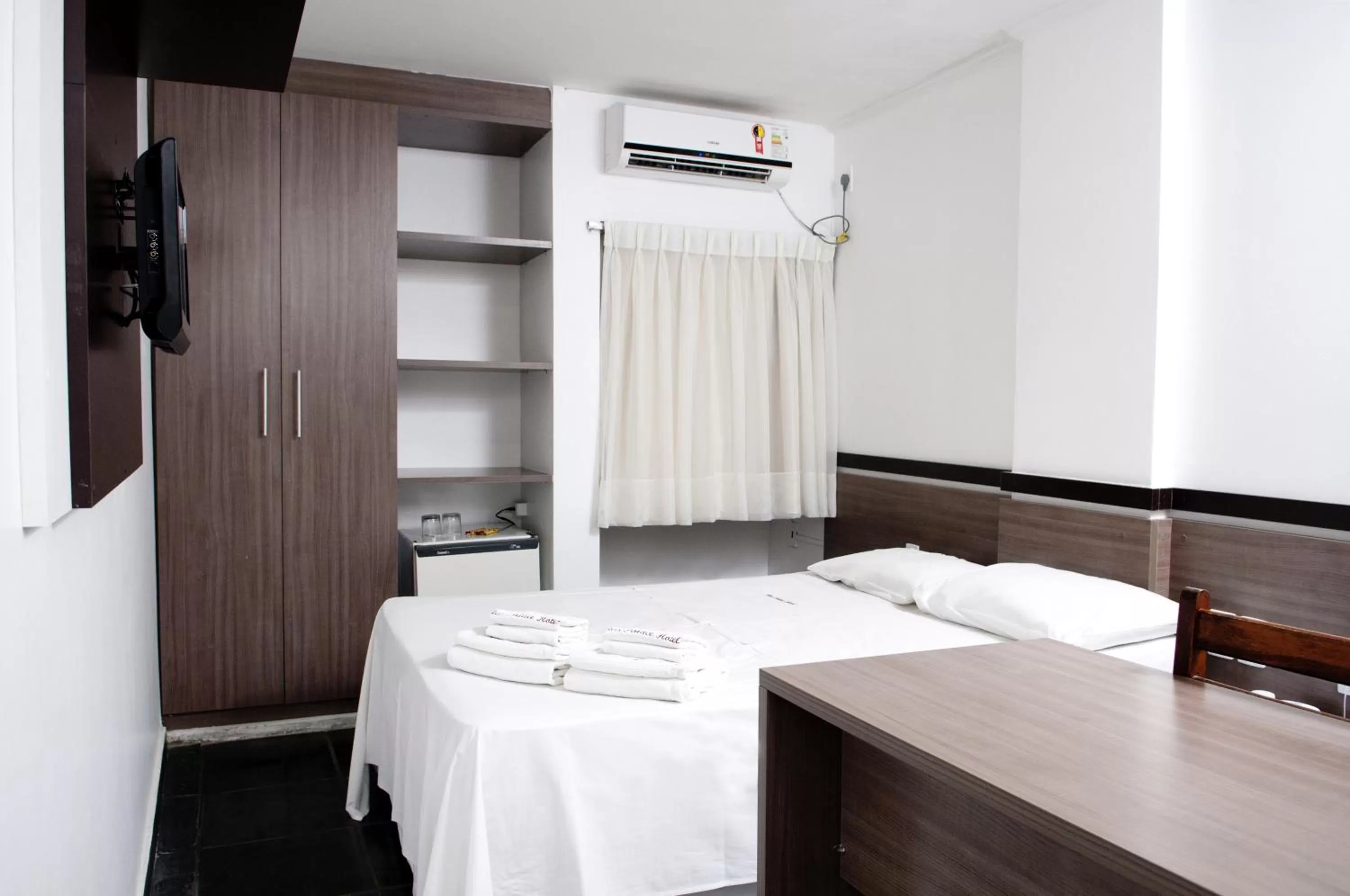 Photo of the whole room, Bed in Reis Palace Hotel