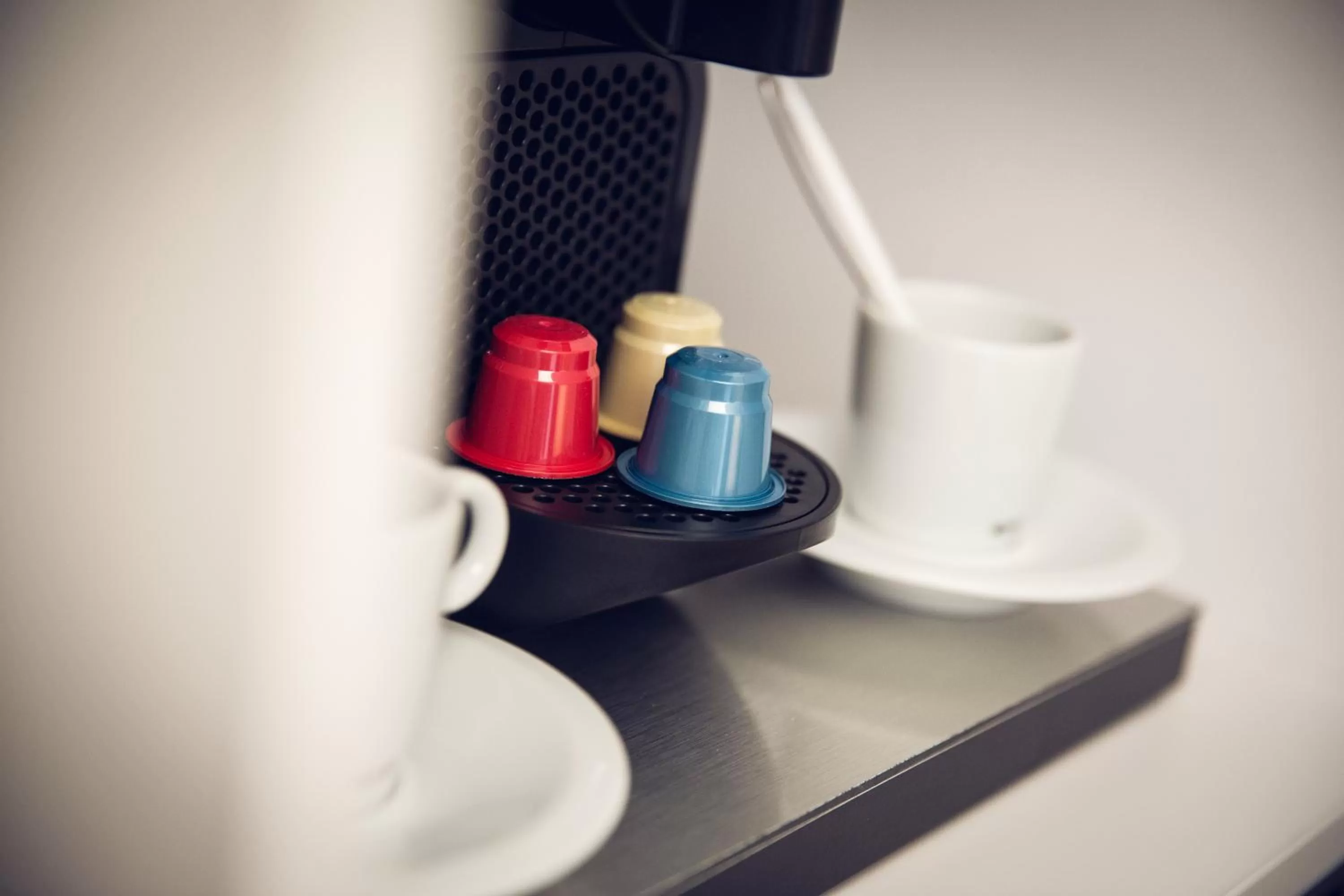 Coffee/tea facilities in B&B HOTEL Paris 17 Batignolles