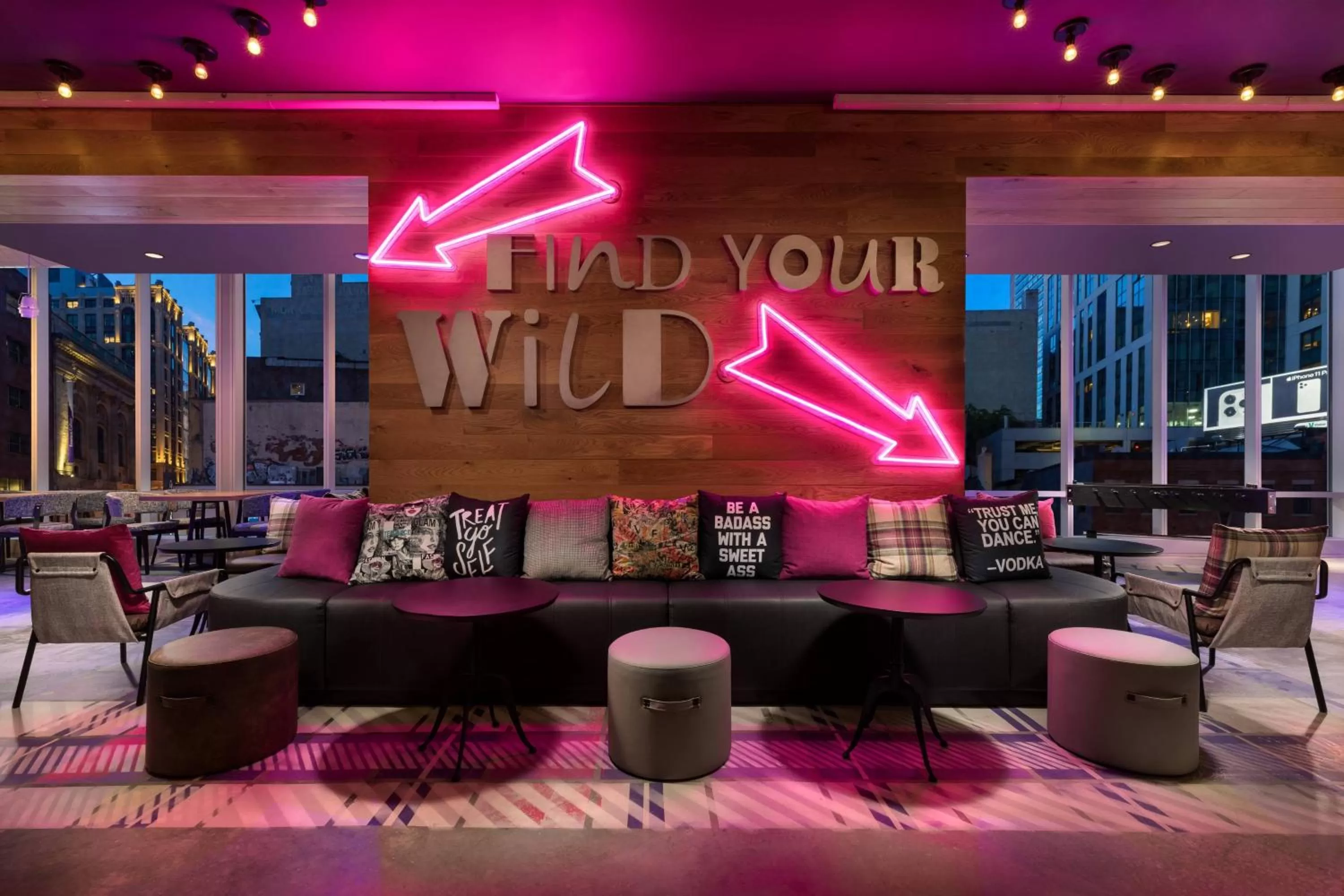 Lobby or reception in Moxy Boston Downtown