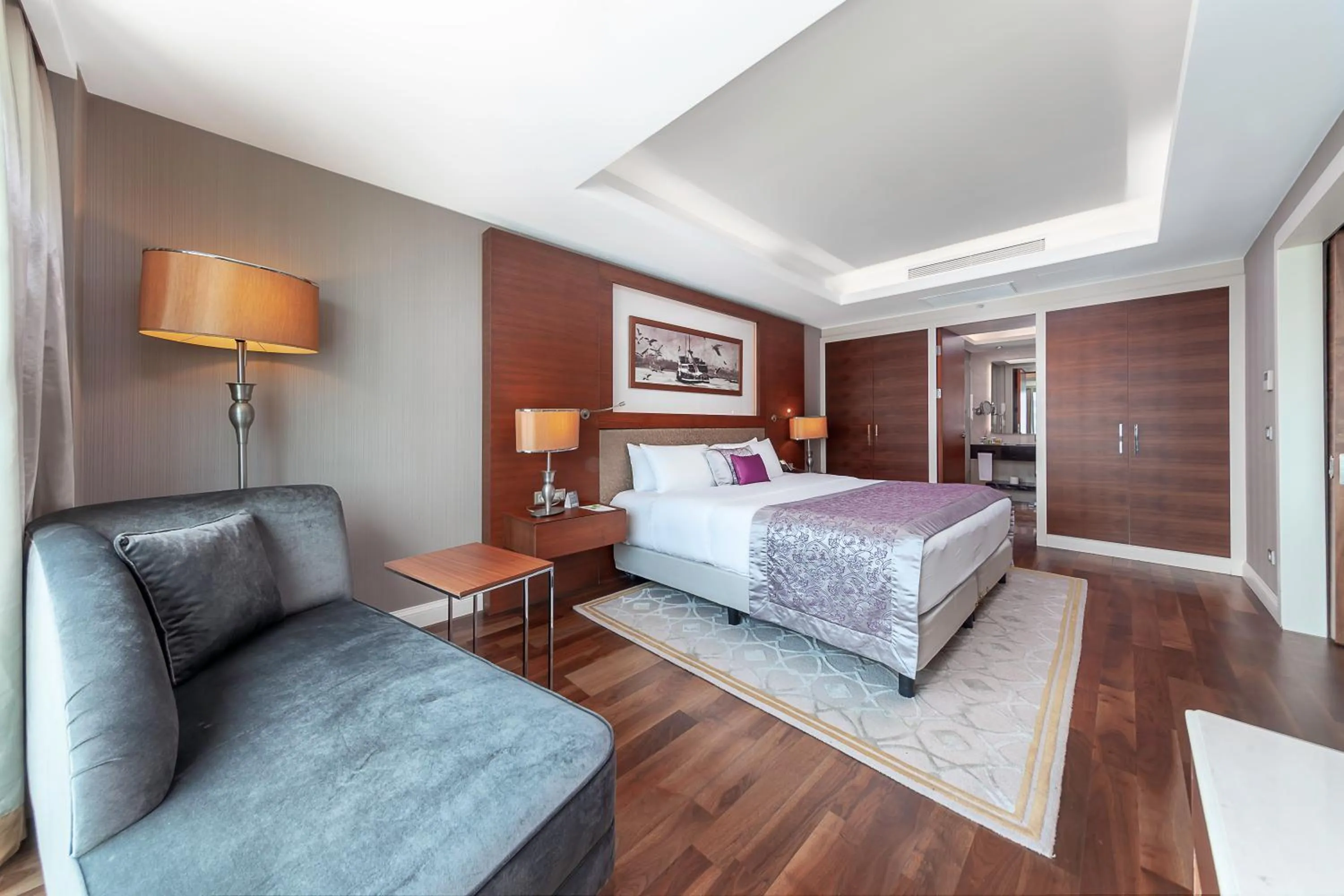 Photo of the whole room, Bed in Dedeman Bostanci Istanbul Hotel & Convention Center