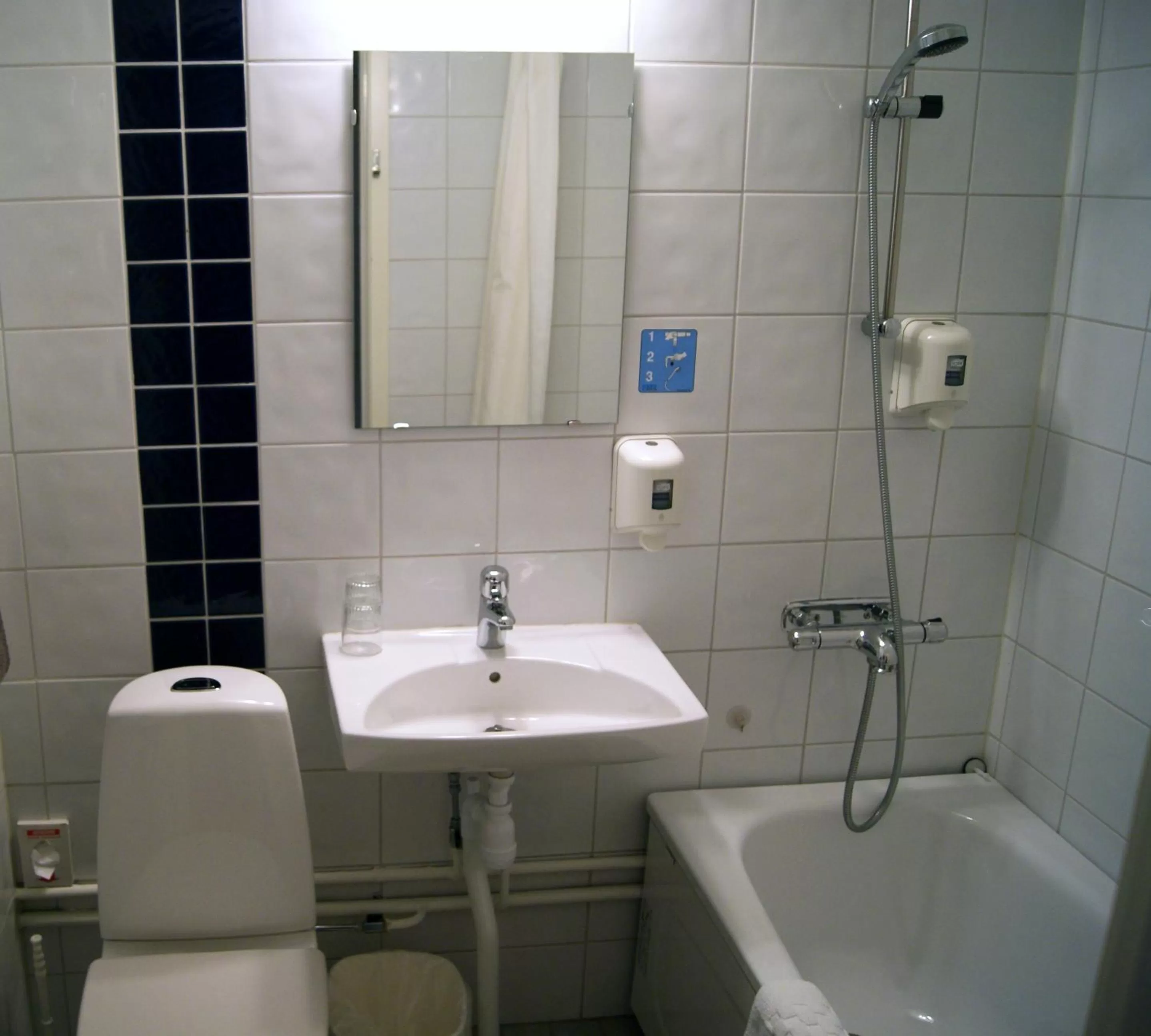 Toilet in Sure Hotel by Best Western City Jonkoping