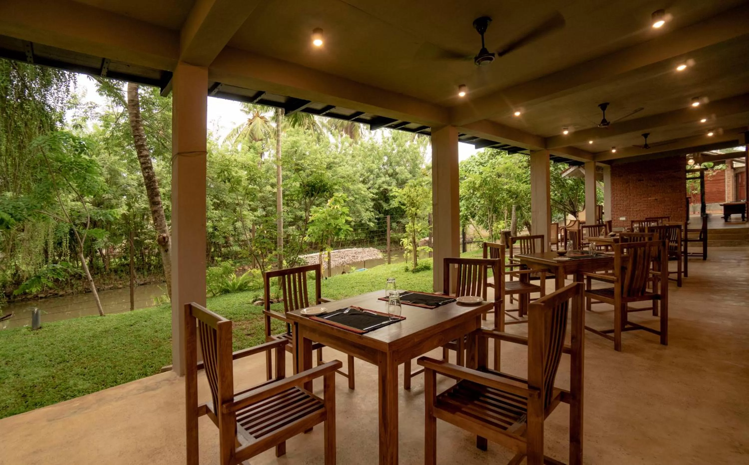 Restaurant/places to eat in Ayur Ayur Resort & Ayurveda Retreat
