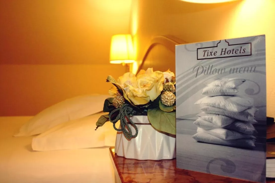 Bedroom, Bed in Ena Hotel