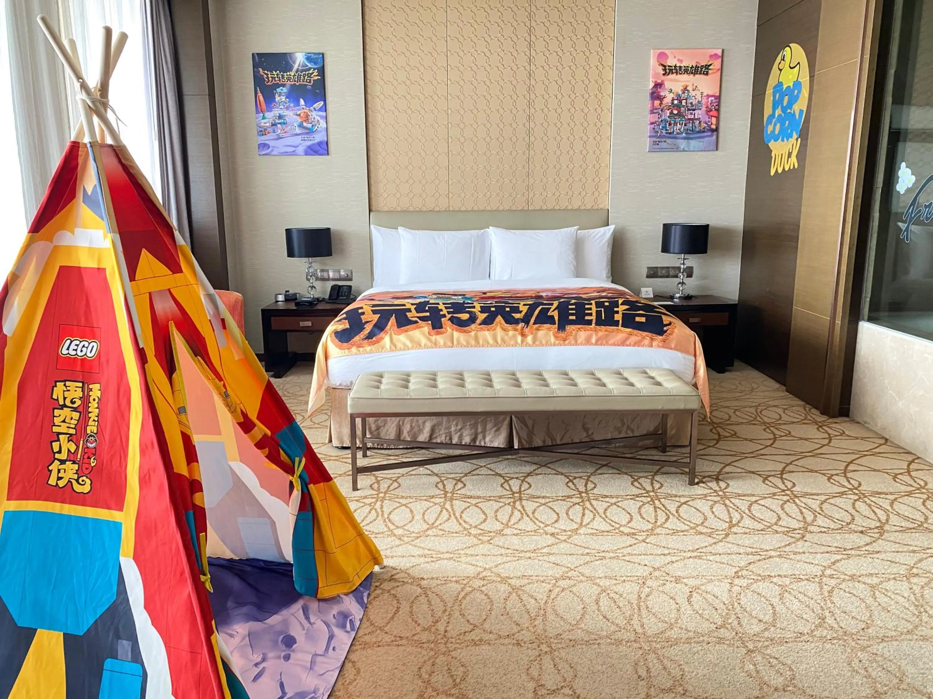 Photo of the whole room, Bed in Crowne Plaza Xuzhou Dalong Lake by IHG