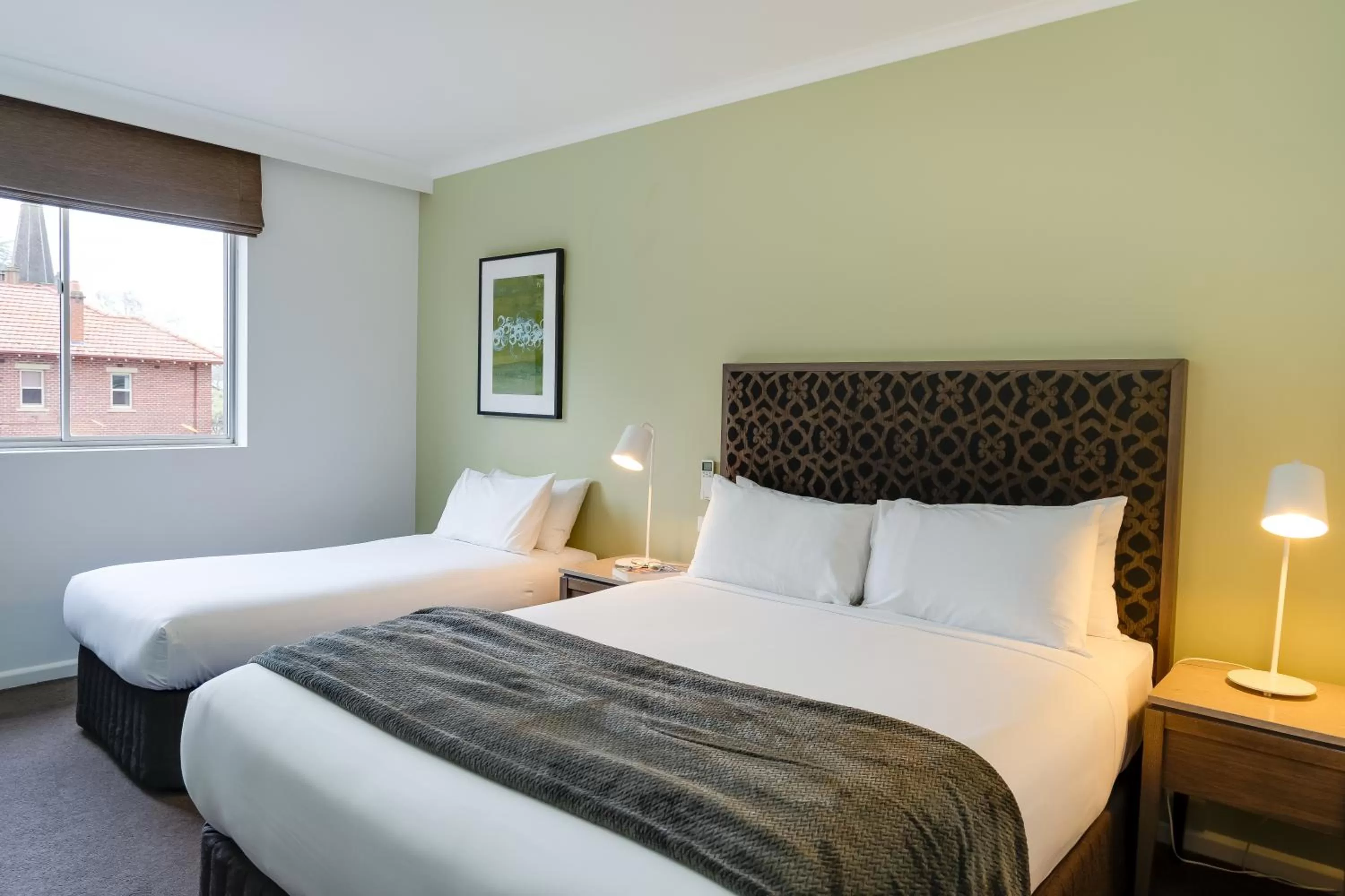 Bed in Mercure Albury