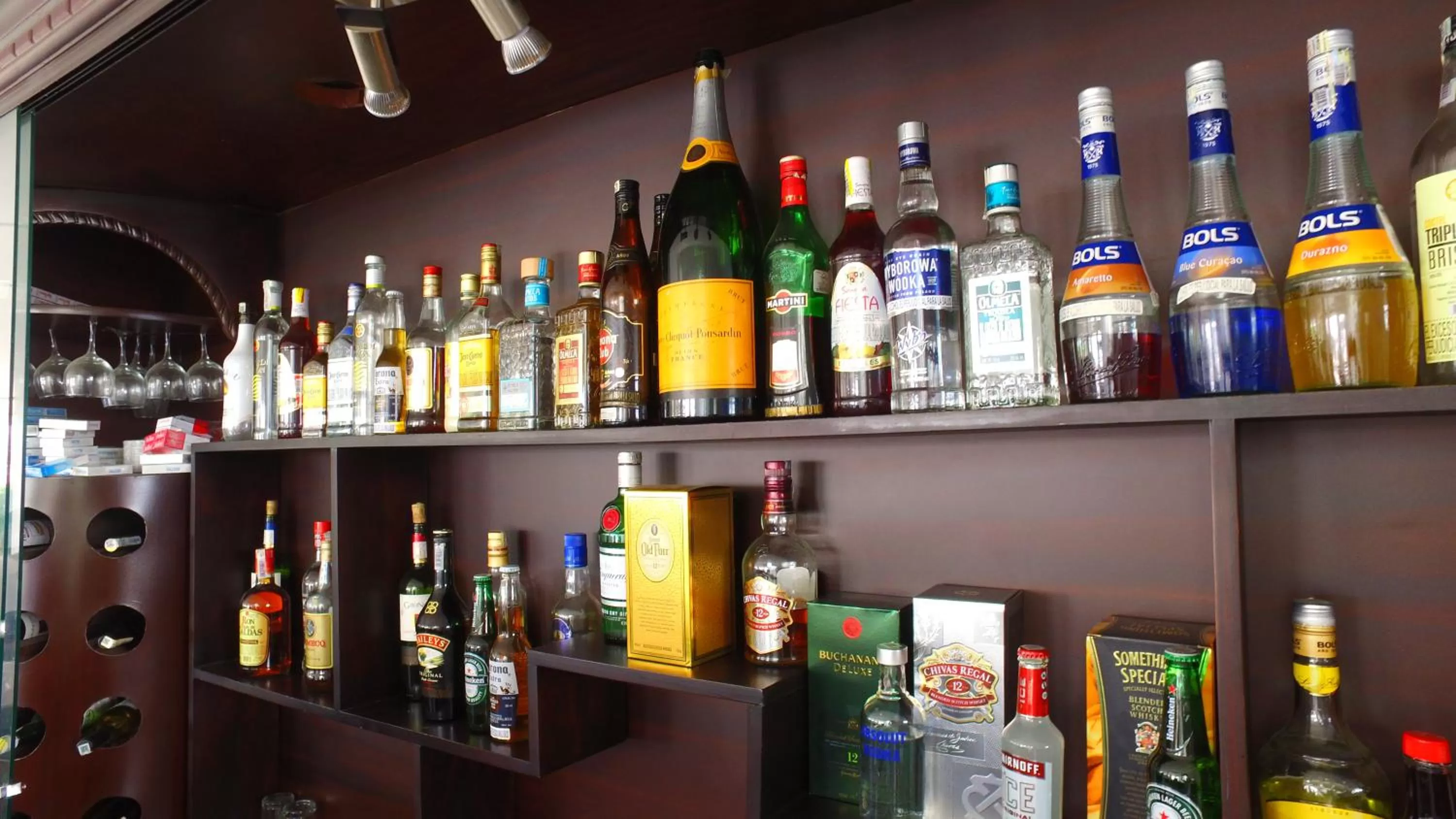 Area and facilities in Hotel Cafe Plaza