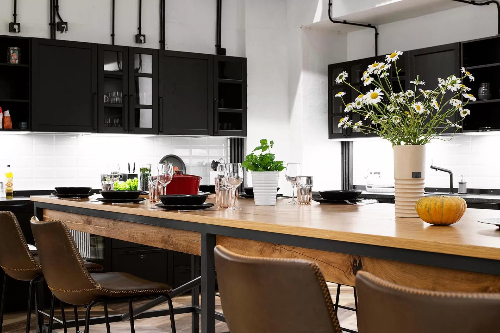 Communal kitchen in Hektor Container Hotel